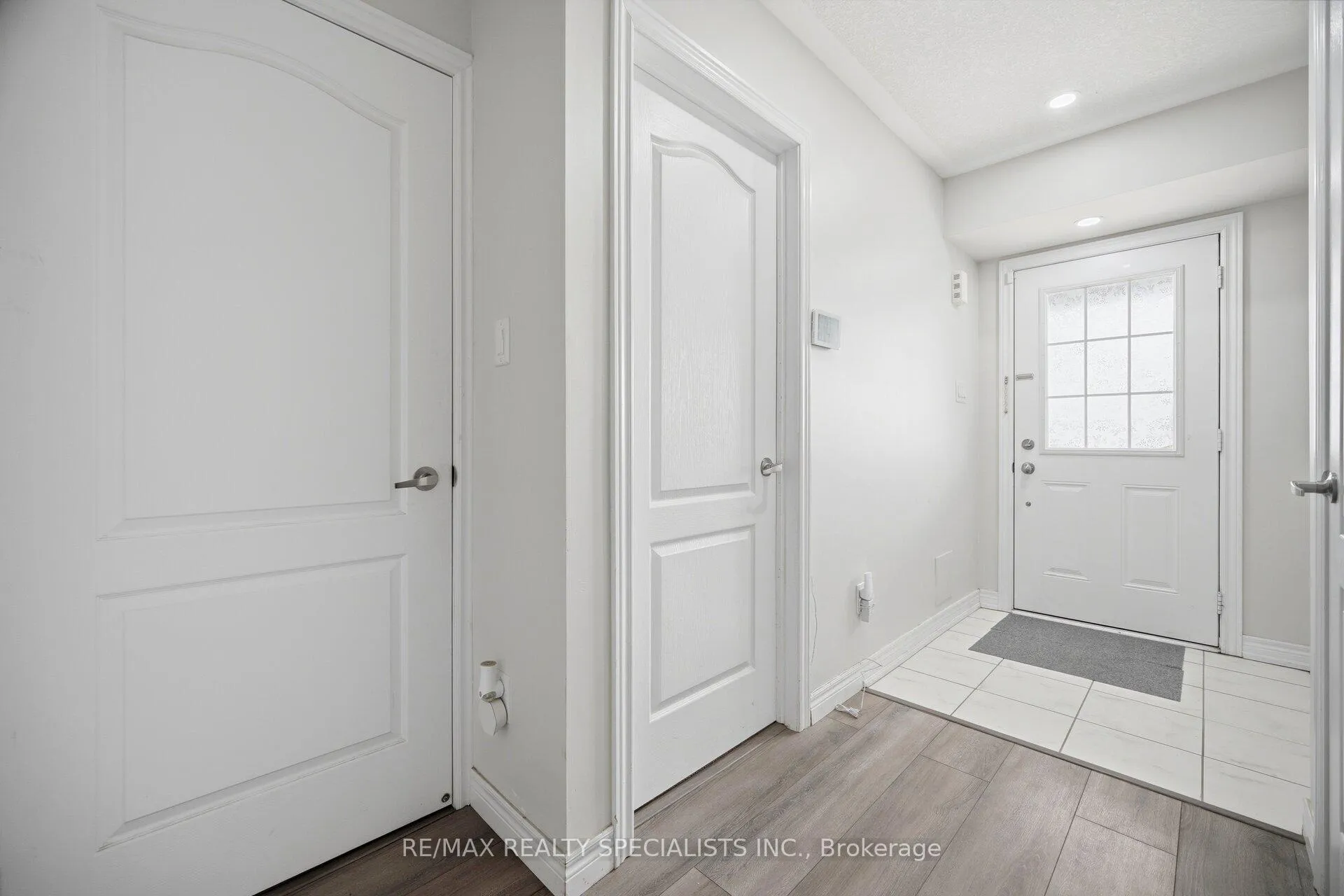 Photo 37 of 390 Linden Drive, Cambridge, Preston Heights — HOMEH