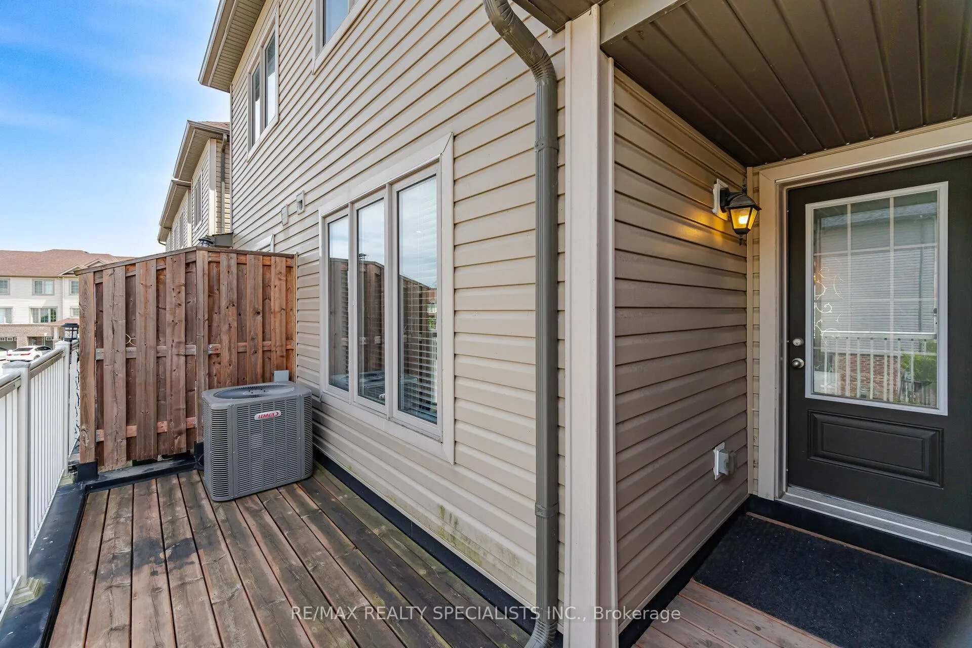 Photo 43 of 390 Linden Drive, Cambridge, Preston Heights — HOMEH