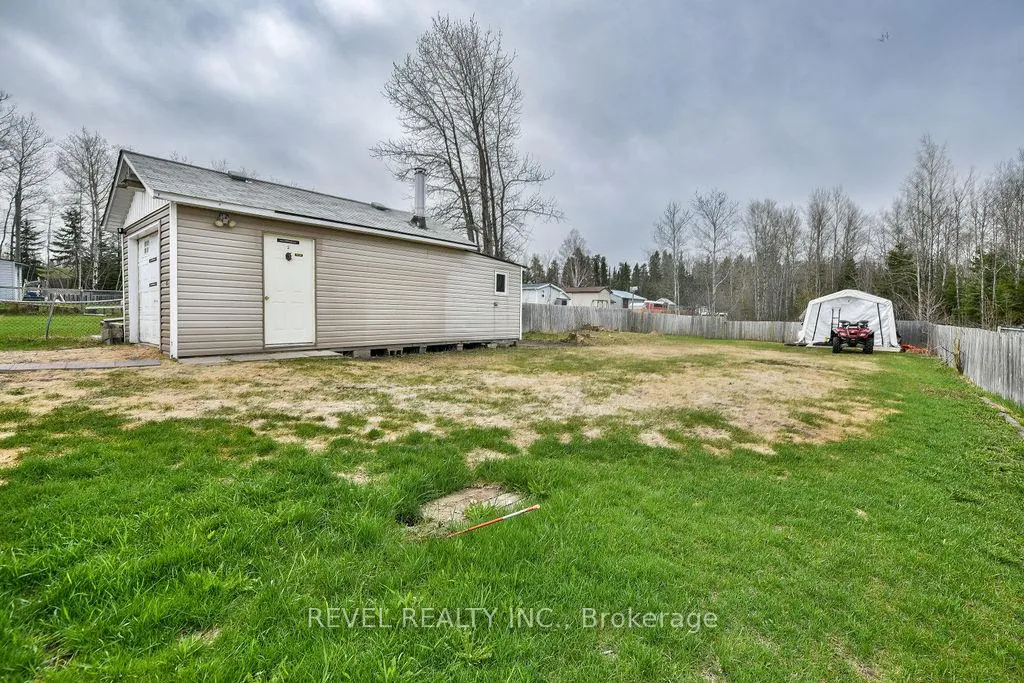 Photo 27 of 4 Notre Dame, Timmins, MTJ - Mountjoy Rural — HOMEH