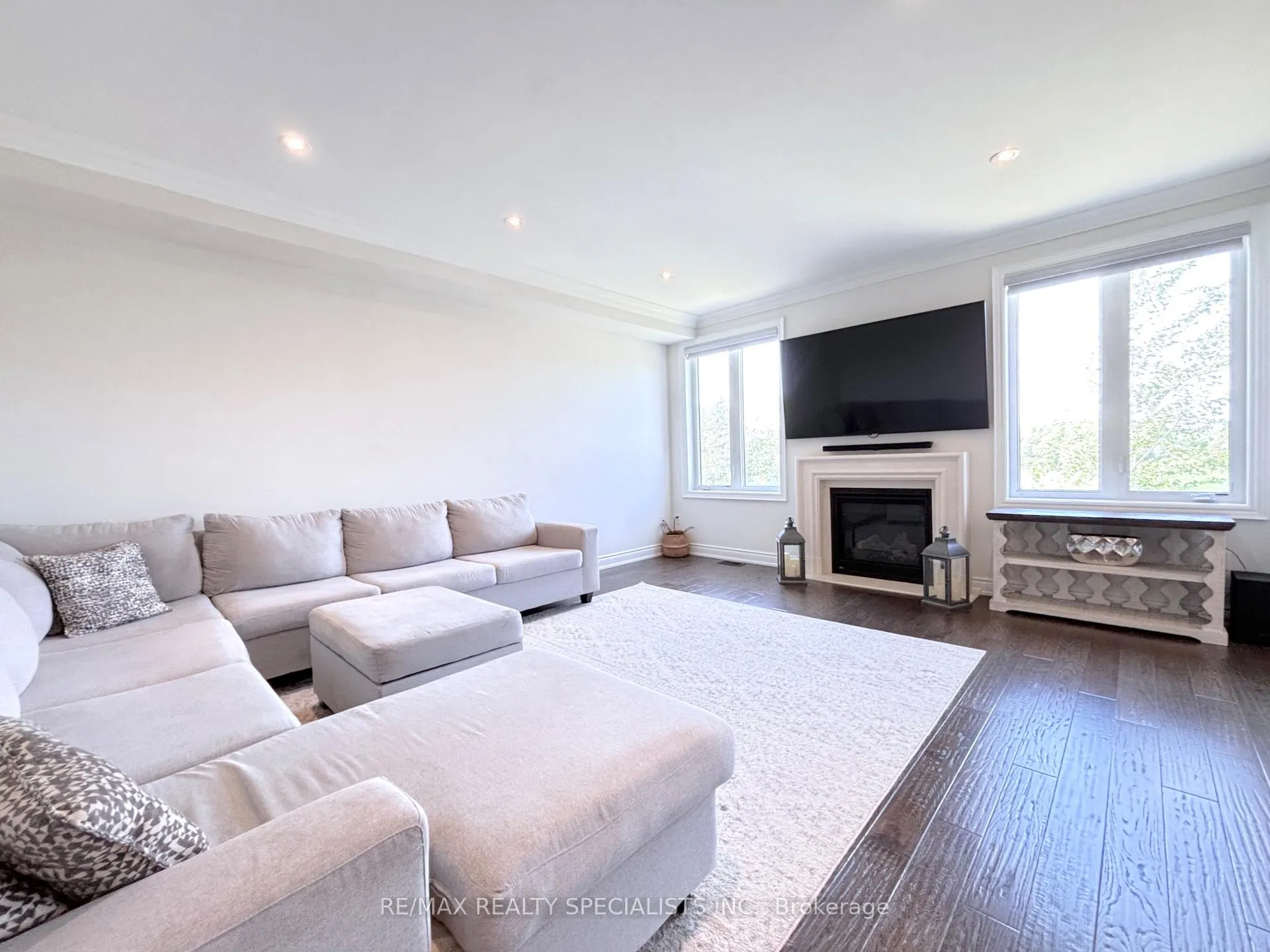 Photo 8 of 124 Edgar Bonner Avenue, Guelph/Eramosa, Rockwood — HOMEH