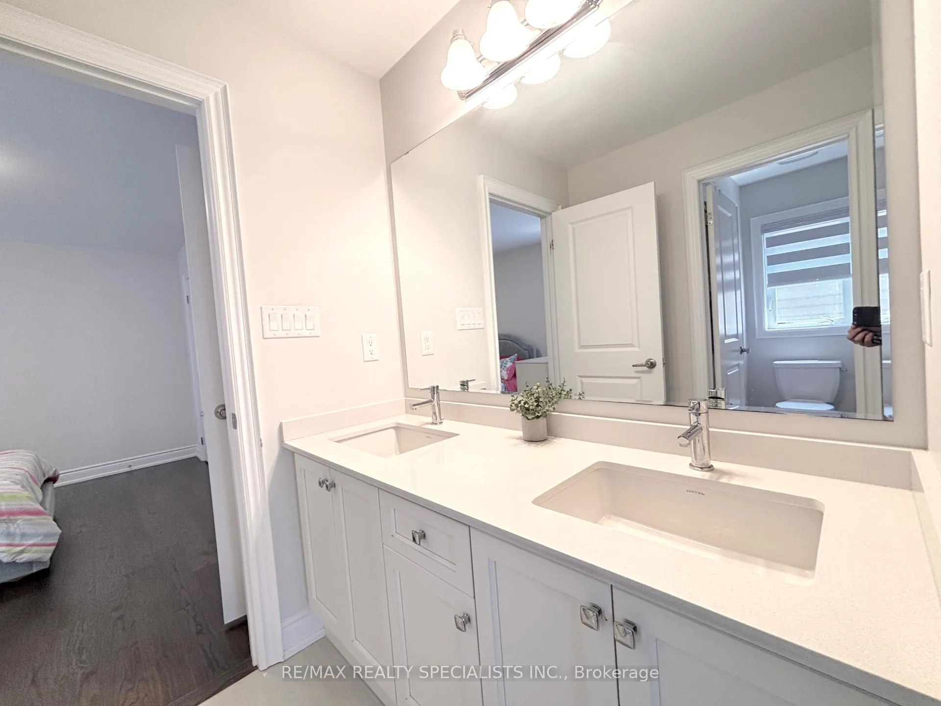 Photo 17 of 124 Edgar Bonner Avenue, Guelph/Eramosa, Rockwood — HOMEH