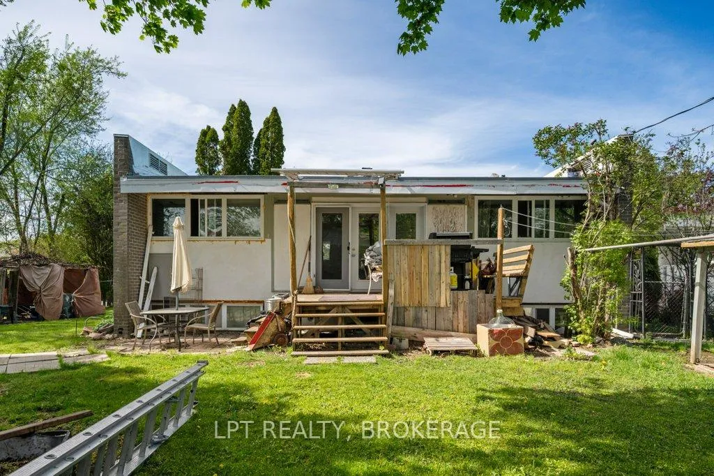 Photo 27 of 3 Holland Crescent, Kingston, Central City West — HOMEH