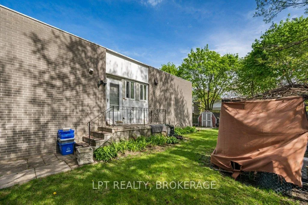 Photo 29 of 3 Holland Crescent, Kingston, Central City West — HOMEH