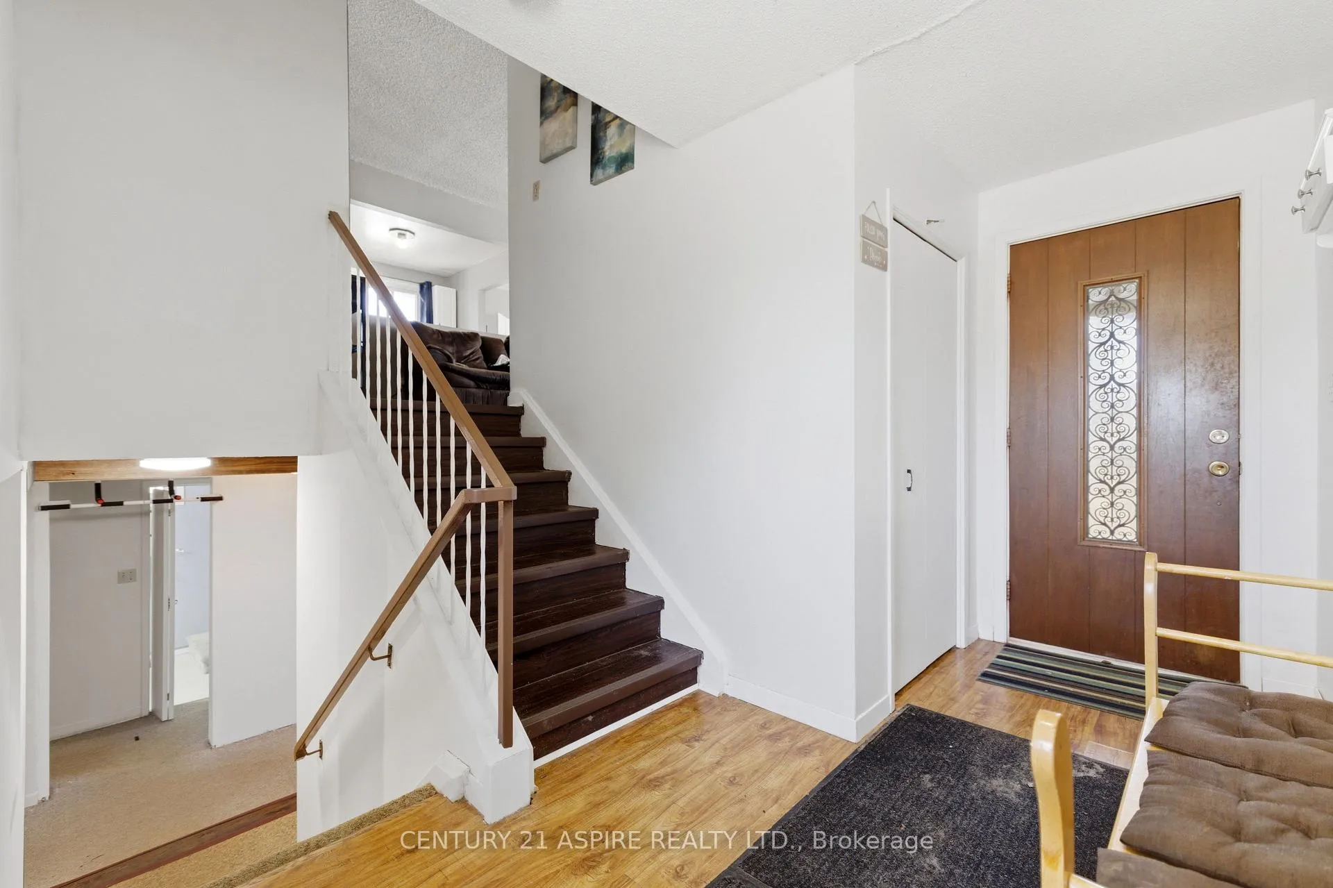 Photo 6 of 93 Frontenac Crescent, Deep River — HOMEH