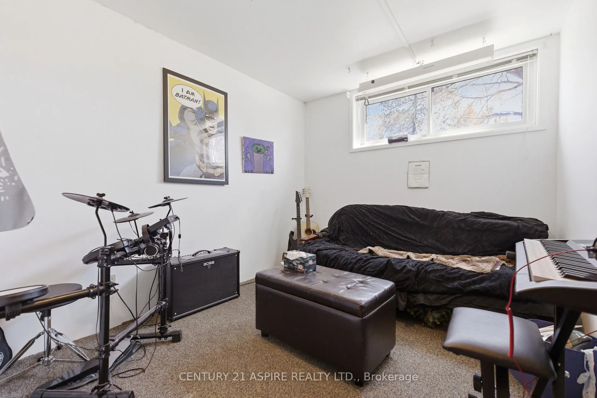 Photo 32 of 93 Frontenac Crescent, Deep River — HOMEH