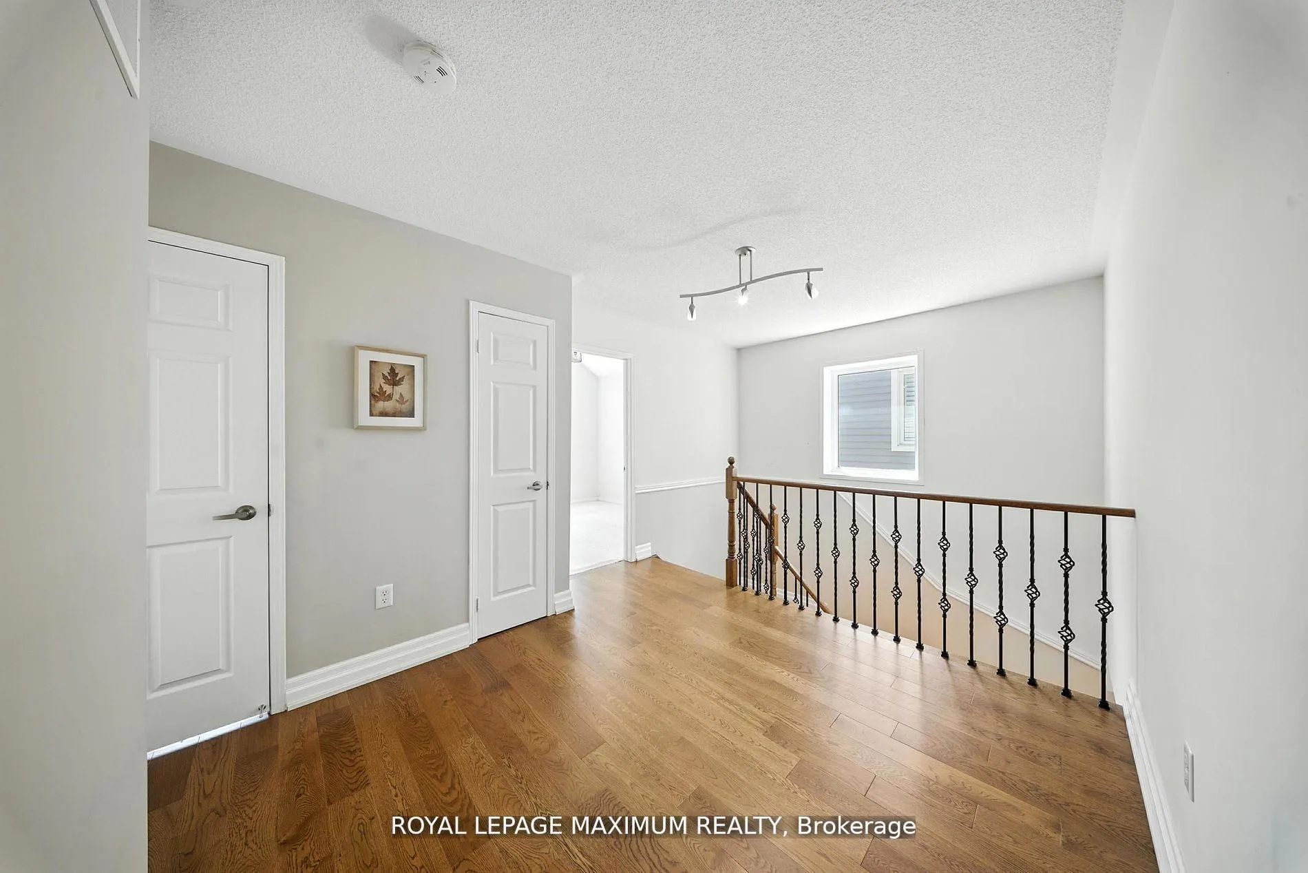 Photo 18 of 80 Cauthers Crescent, New Tecumseth, Alliston — HOMEH