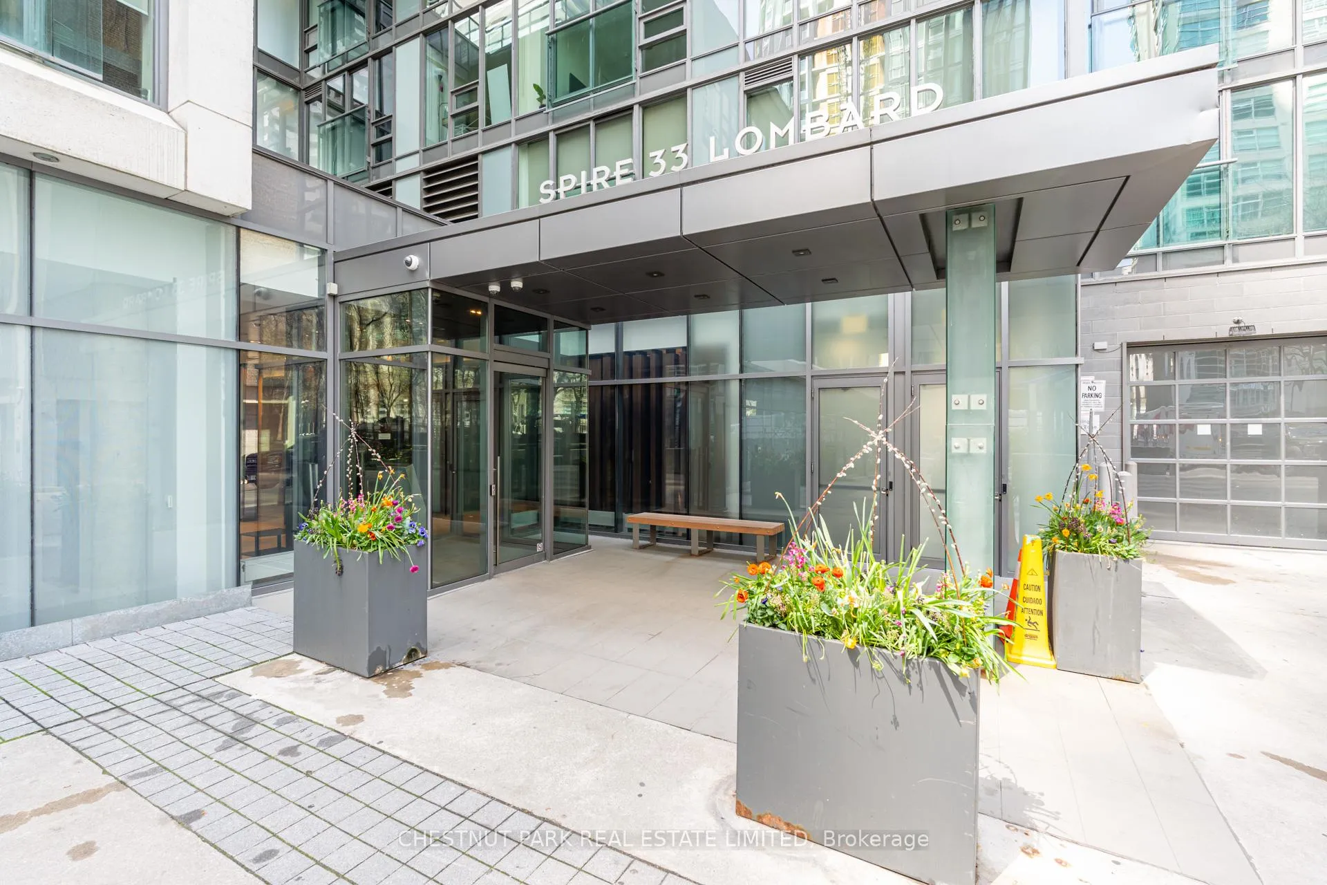 Photo 2 of Unit 2509, 33 Lombard Street, Toronto, Church-Yonge Corridor — HOMEH