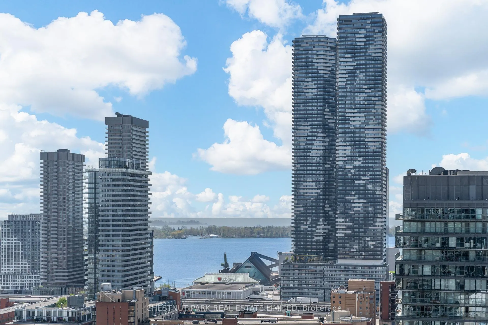 Photo 19 of Unit 2509, 33 Lombard Street, Toronto, Church-Yonge Corridor — HOMEH