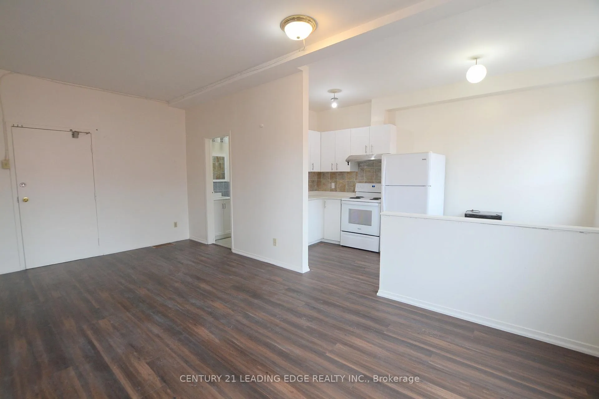 Photo 5 of Unit 2, 1359 Wilson Avenue, North York, Downsview-Roding-CFB — HOMEH