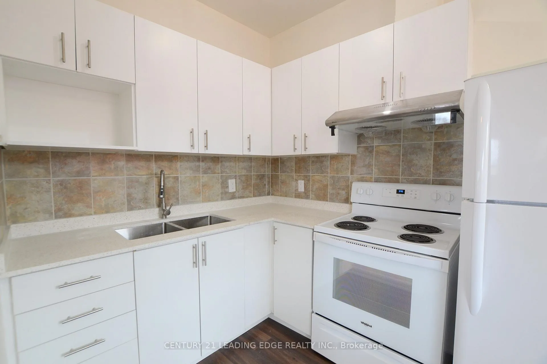 Photo 6 of Unit 2, 1359 Wilson Avenue, North York, Downsview-Roding-CFB — HOMEH