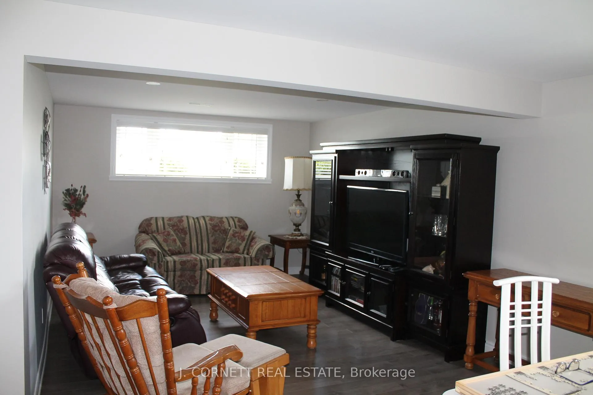 Photo 20 of 2140 Burke Avenue E, Cornwall — HOMEH