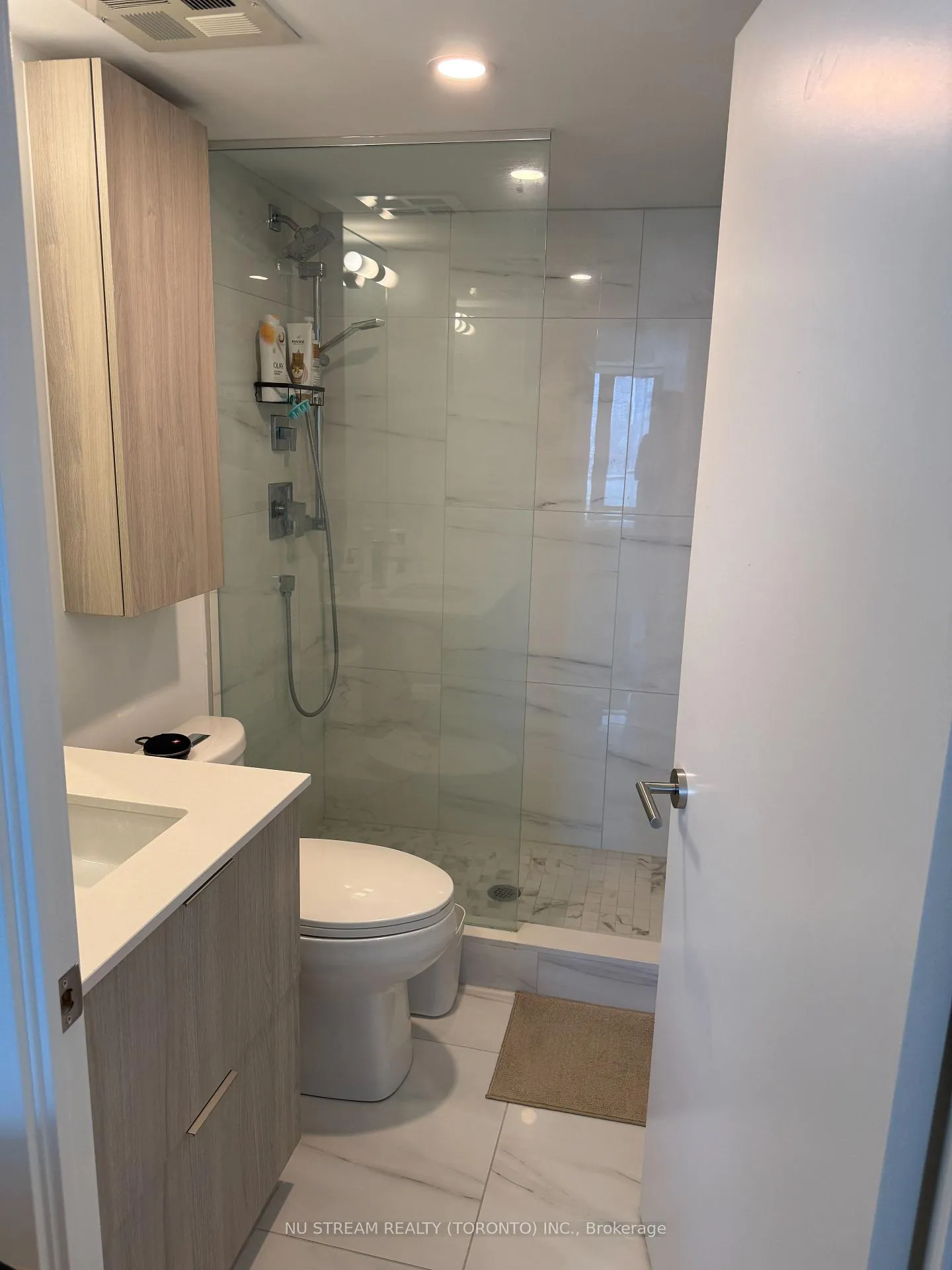 Photo 4 of Unit 3002, 47 Mutual Street, Toronto, Church-Yonge Corridor — HOMEH
