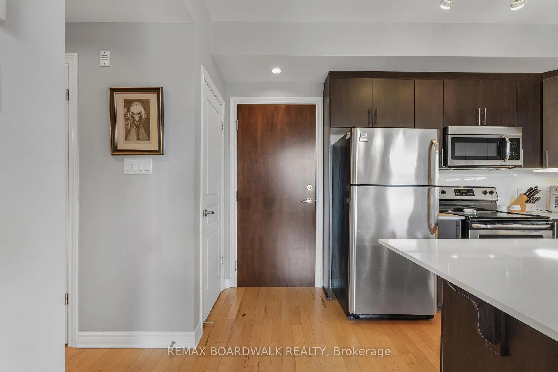 Photo 5 of Unit 203, 705 Beauparc Private, Ottawa, Cyrville — HOMEH