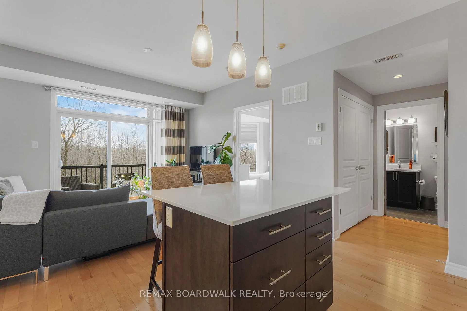 Photo 9 of Unit 203, 705 Beauparc Private, Ottawa, Cyrville — HOMEH