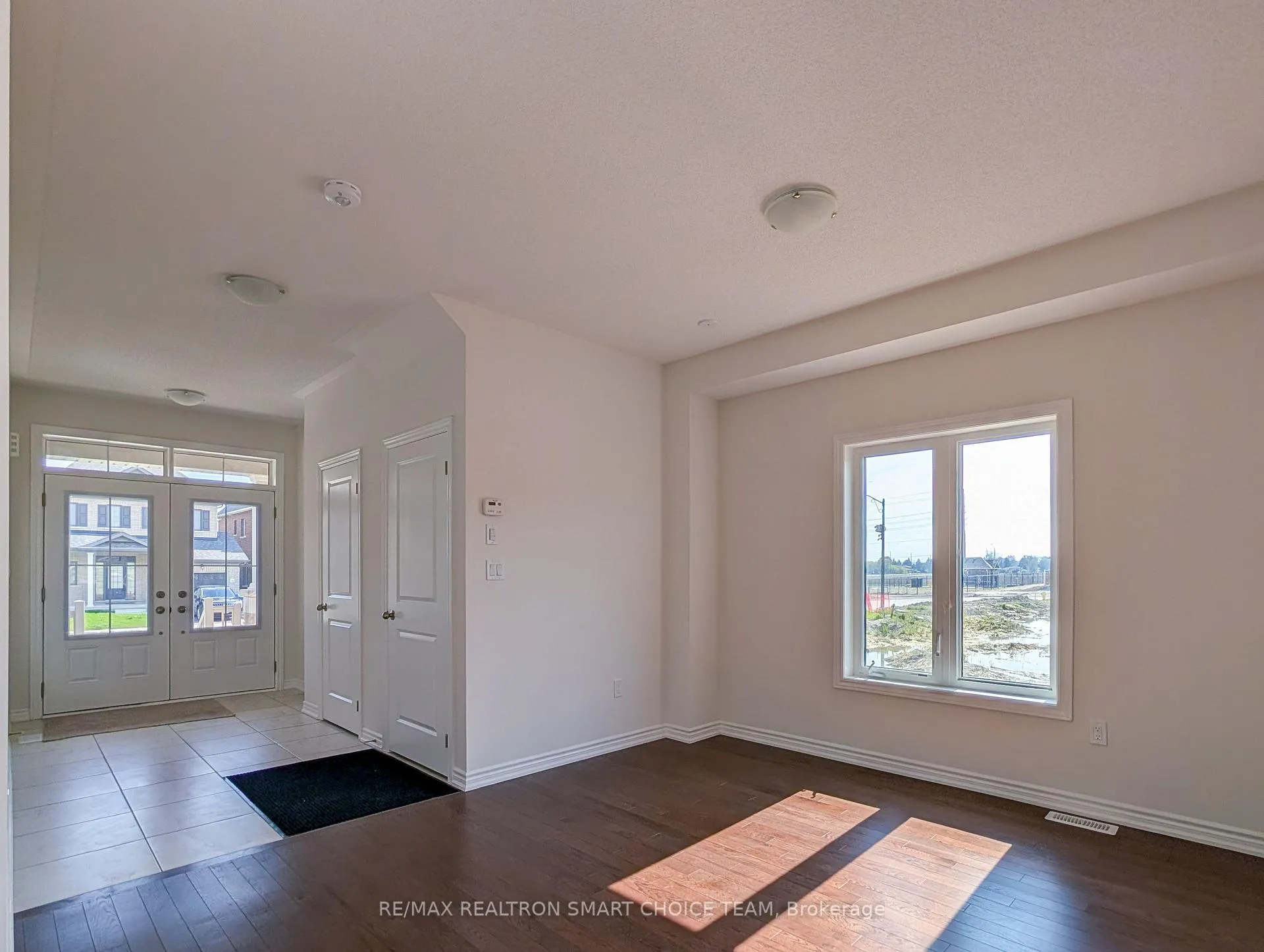 Photo 18 of 12 Fenn Crescent, New Tecumseth, Rural New Tecumseth — HOMEH