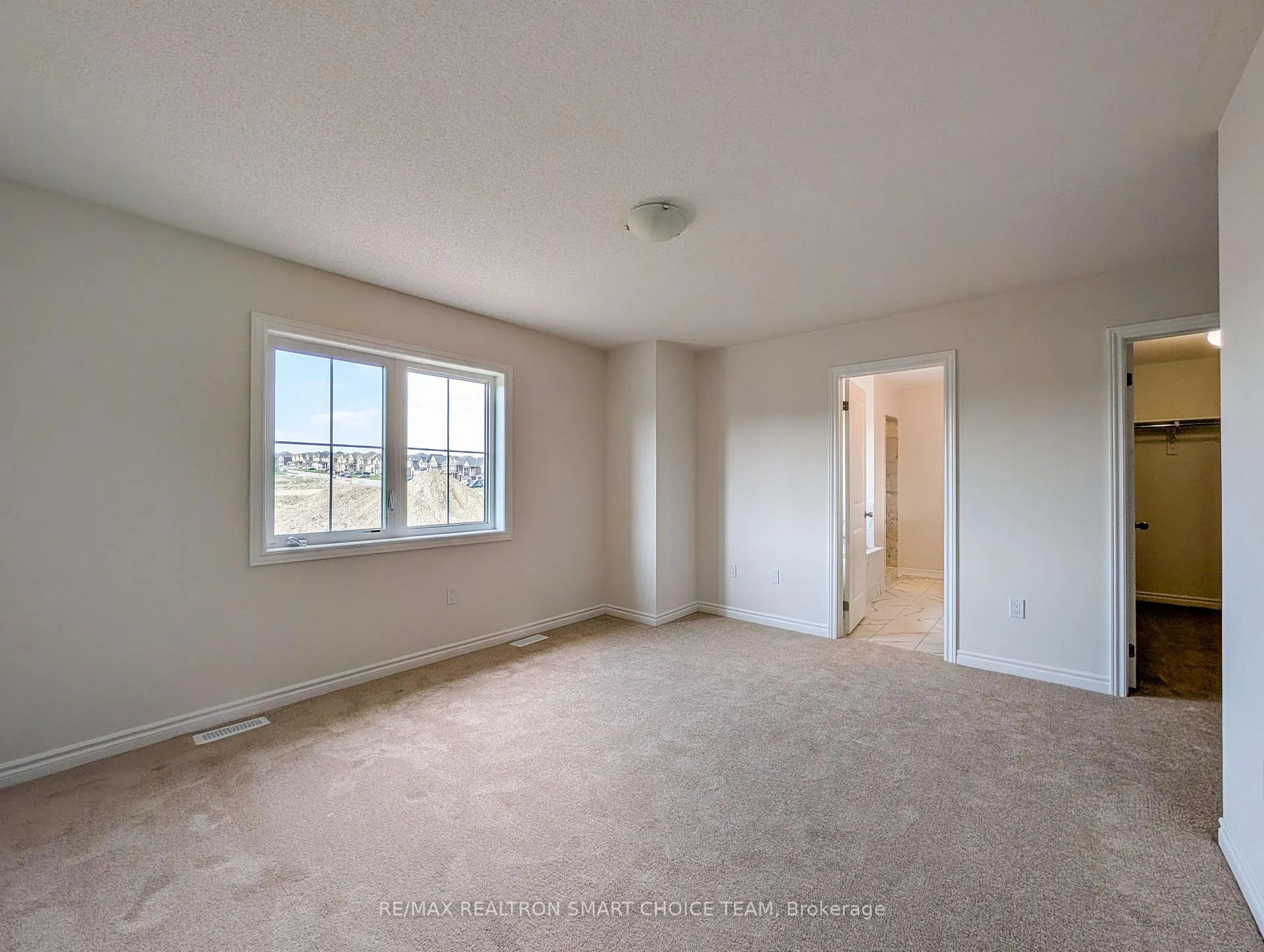Photo 36 of 12 Fenn Crescent, New Tecumseth, Rural New Tecumseth — HOMEH