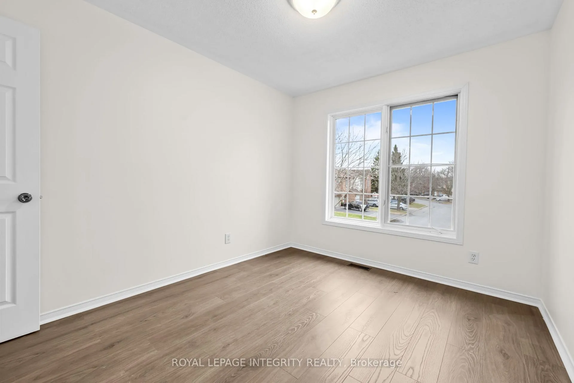 Photo 18 of 9 Flowertree Crescent, Ottawa, Kanata - Emerald Meadows/Trailwest — HOMEH