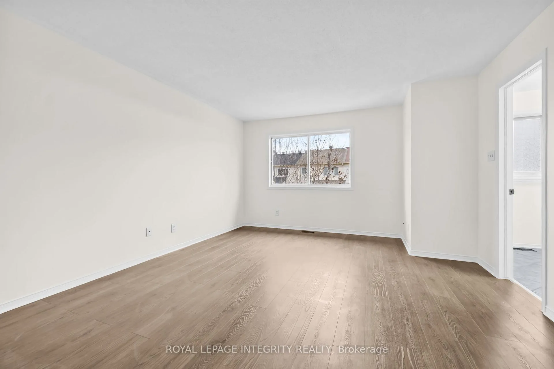 Photo 22 of 9 Flowertree Crescent, Ottawa, Kanata - Emerald Meadows/Trailwest — HOMEH
