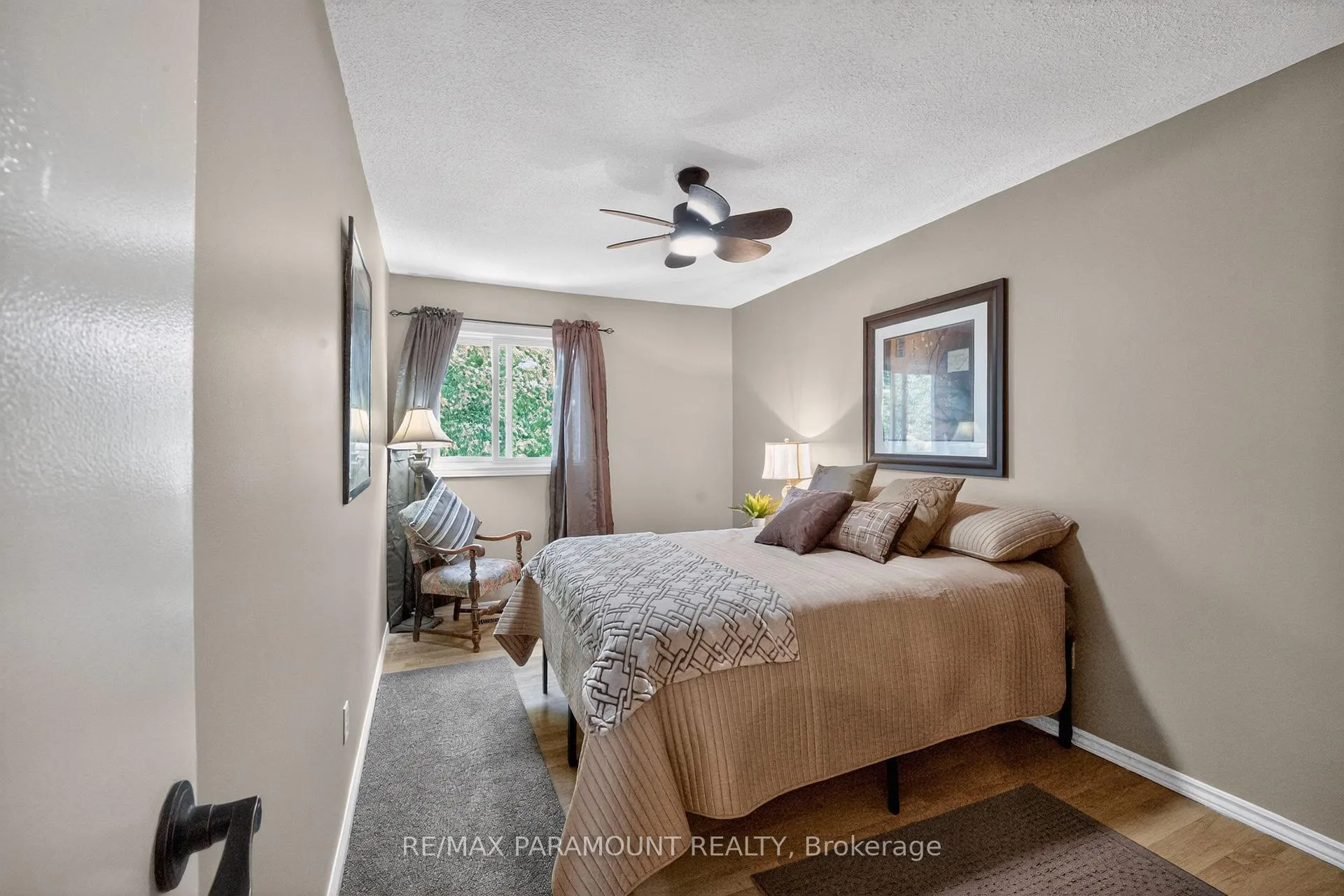 Photo 20 of 186 Weybridge Trail, Brampton, Madoc — HOMEH