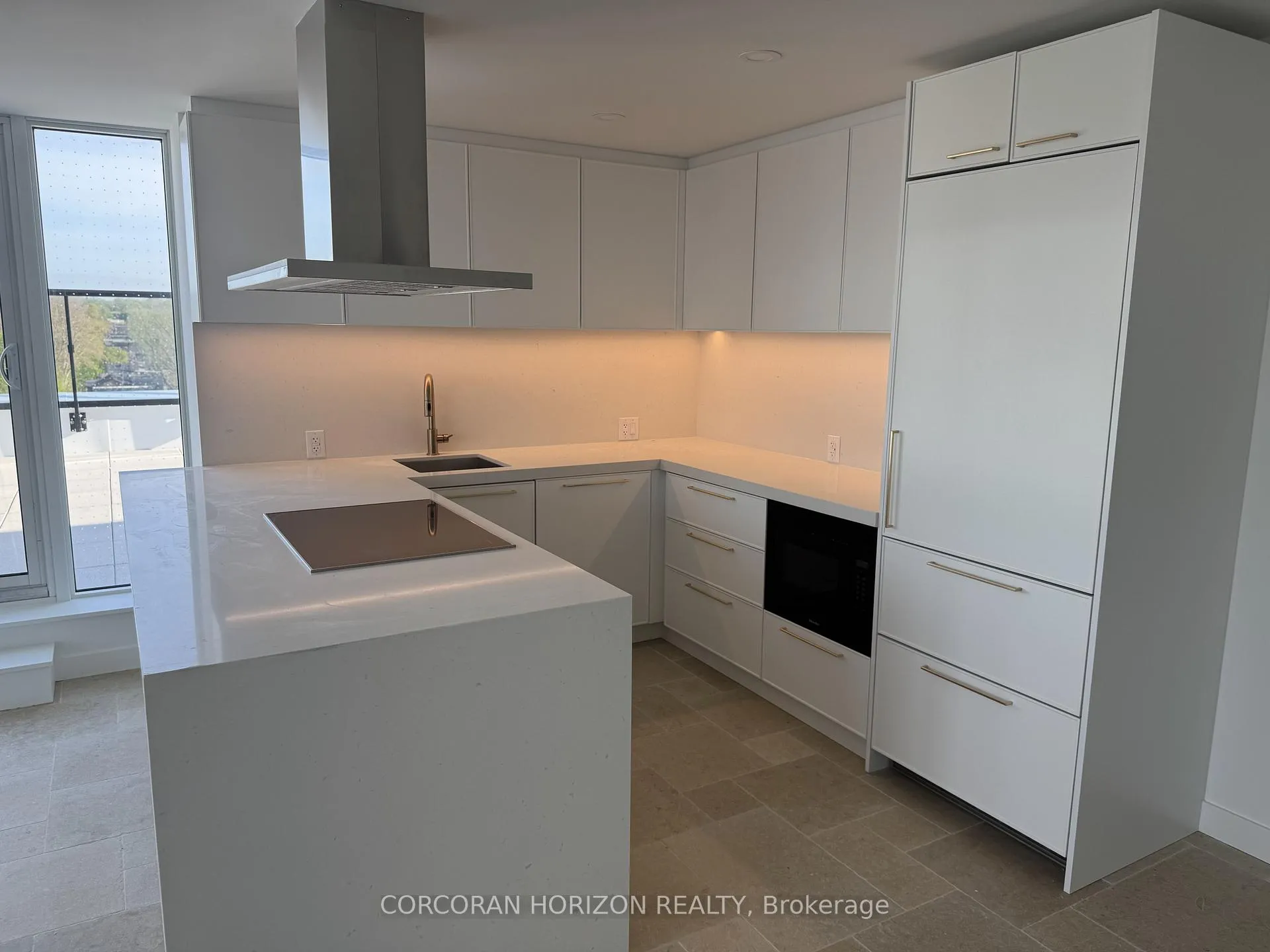 Photo 8 of Unit 819, 1050 Eastern Avenue, Toronto, Greenwood-Coxwell — HOMEH