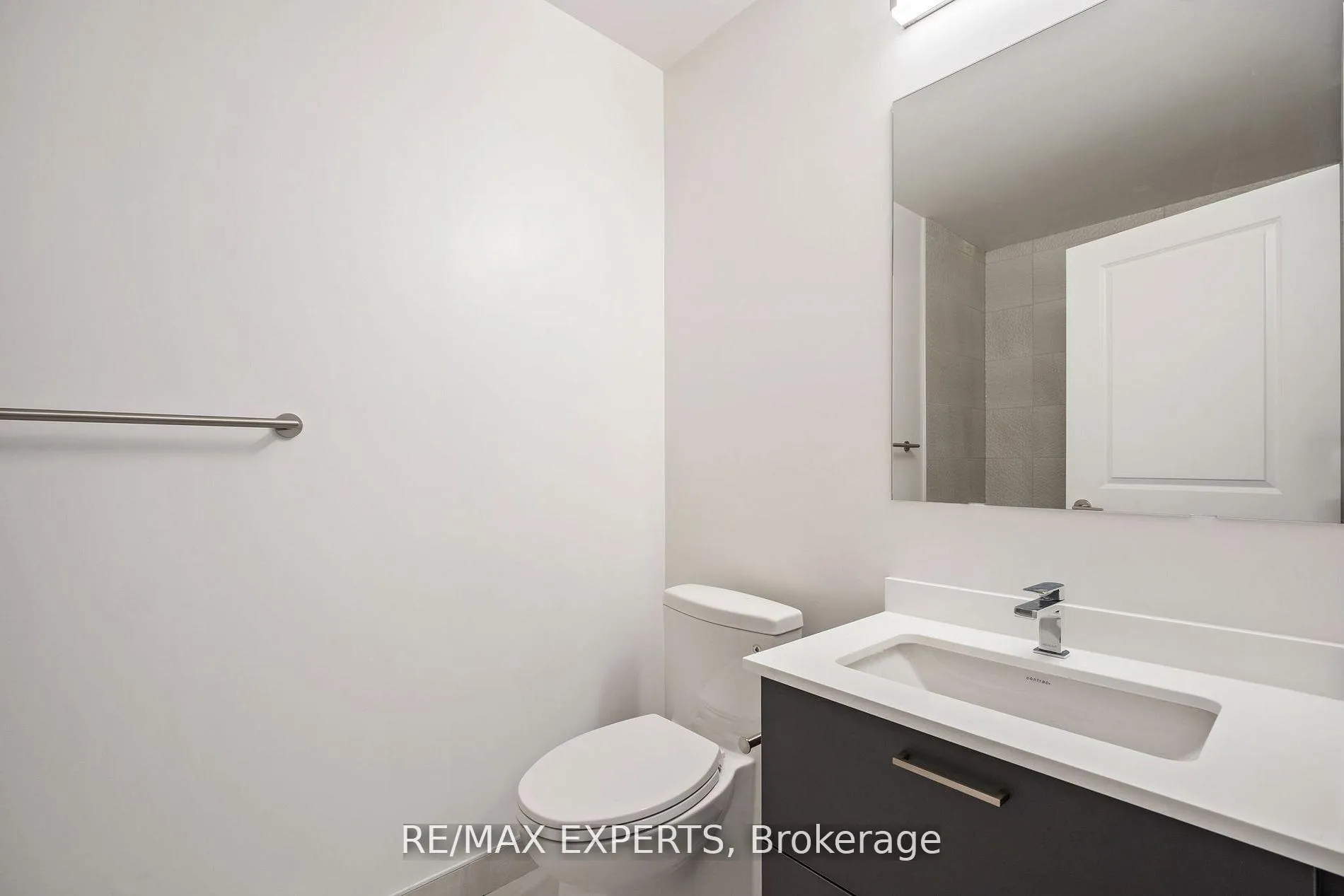 Photo 14 of Unit B1504, 50 Upper Mall Way, Vaughan, Brownridge — HOMEH