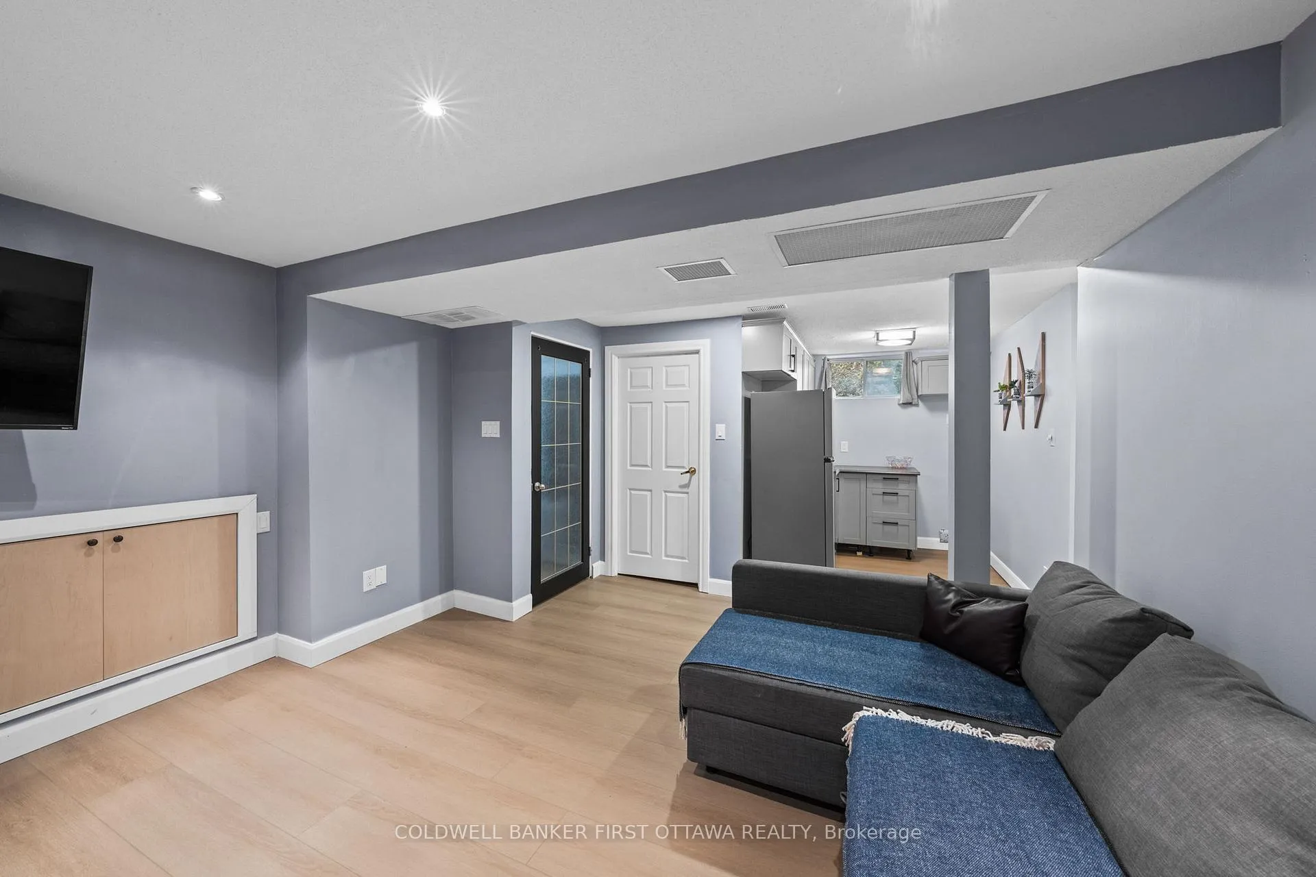 Photo 31 of 14 Cramer Drive, Ottawa, Sheahan Estates/Trend Village — HOMEH