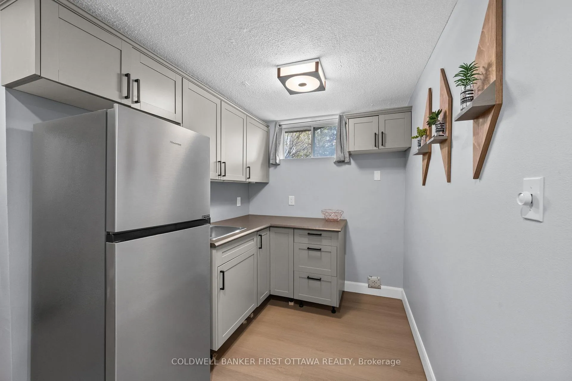 Photo 32 of 14 Cramer Drive, Ottawa, Sheahan Estates/Trend Village — HOMEH