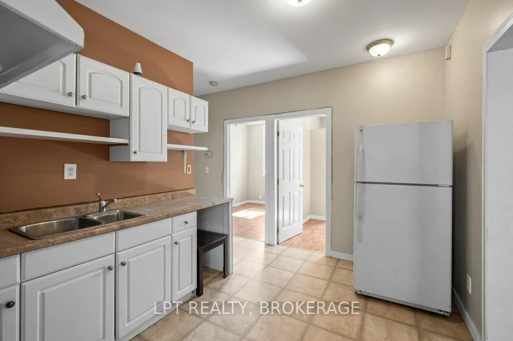 Photo 8 of 4069 Bath Road, Kingston, South of Taylor-Kidd Blvd — HOMEH