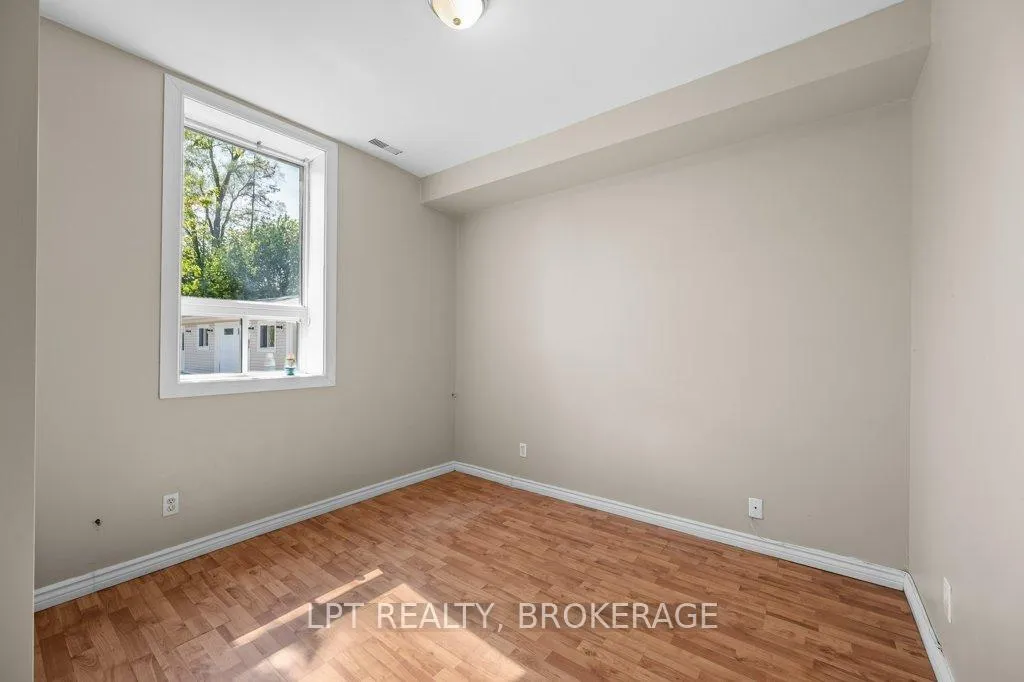 Photo 12 of 4069 Bath Road, Kingston, South of Taylor-Kidd Blvd — HOMEH