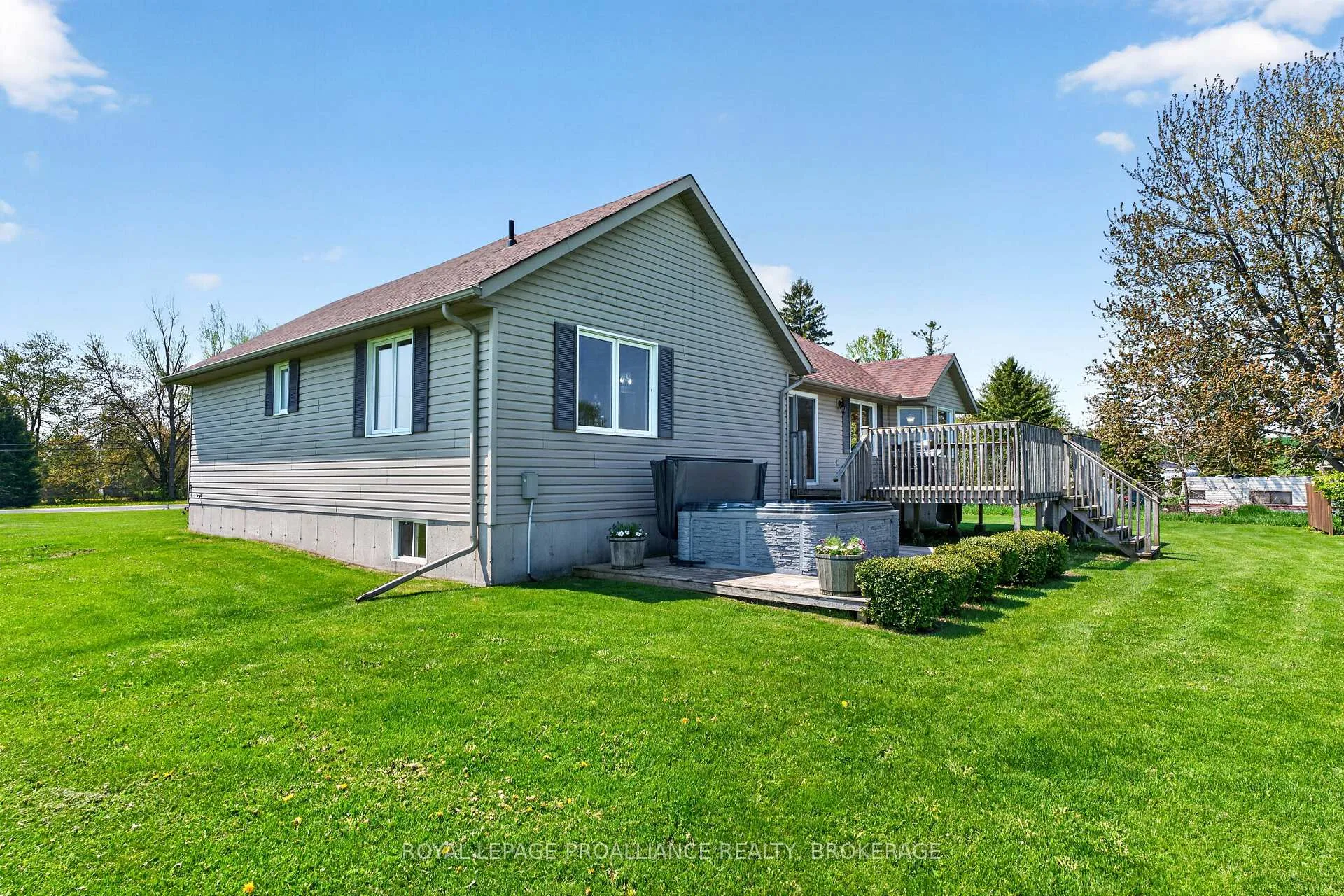 Photo 3 of 15268 County Road 21, Brighton, Rural Brighton — HOMEH