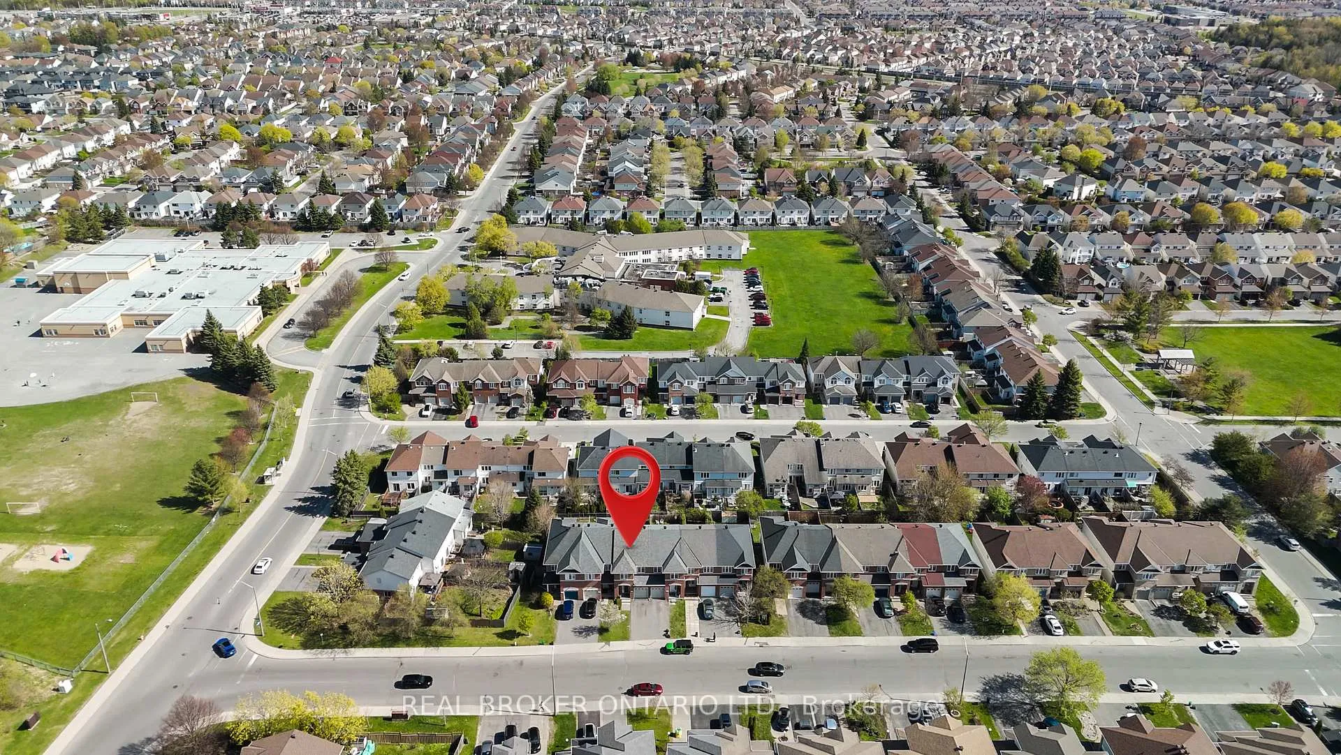 Photo 3 of 370 Berrigan Drive, Ottawa, Barrhaven - Longfields — HOMEH