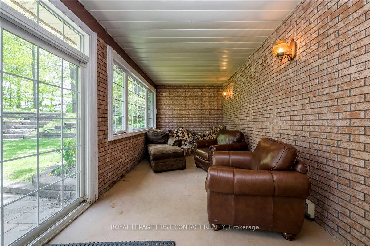 Photo 17 of 11 Forestwood Lane, Barrie, South Shore — HOMEH