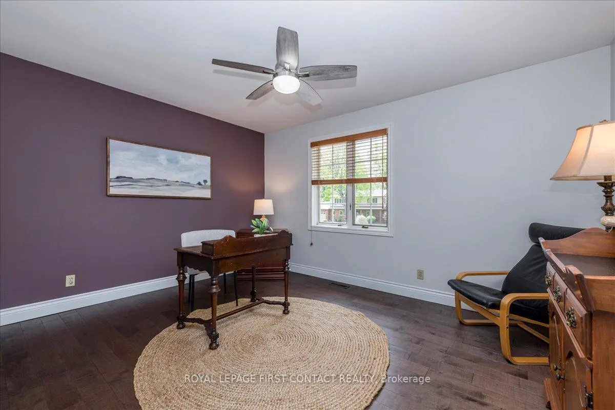 Photo 29 of 11 Forestwood Lane, Barrie, South Shore — HOMEH