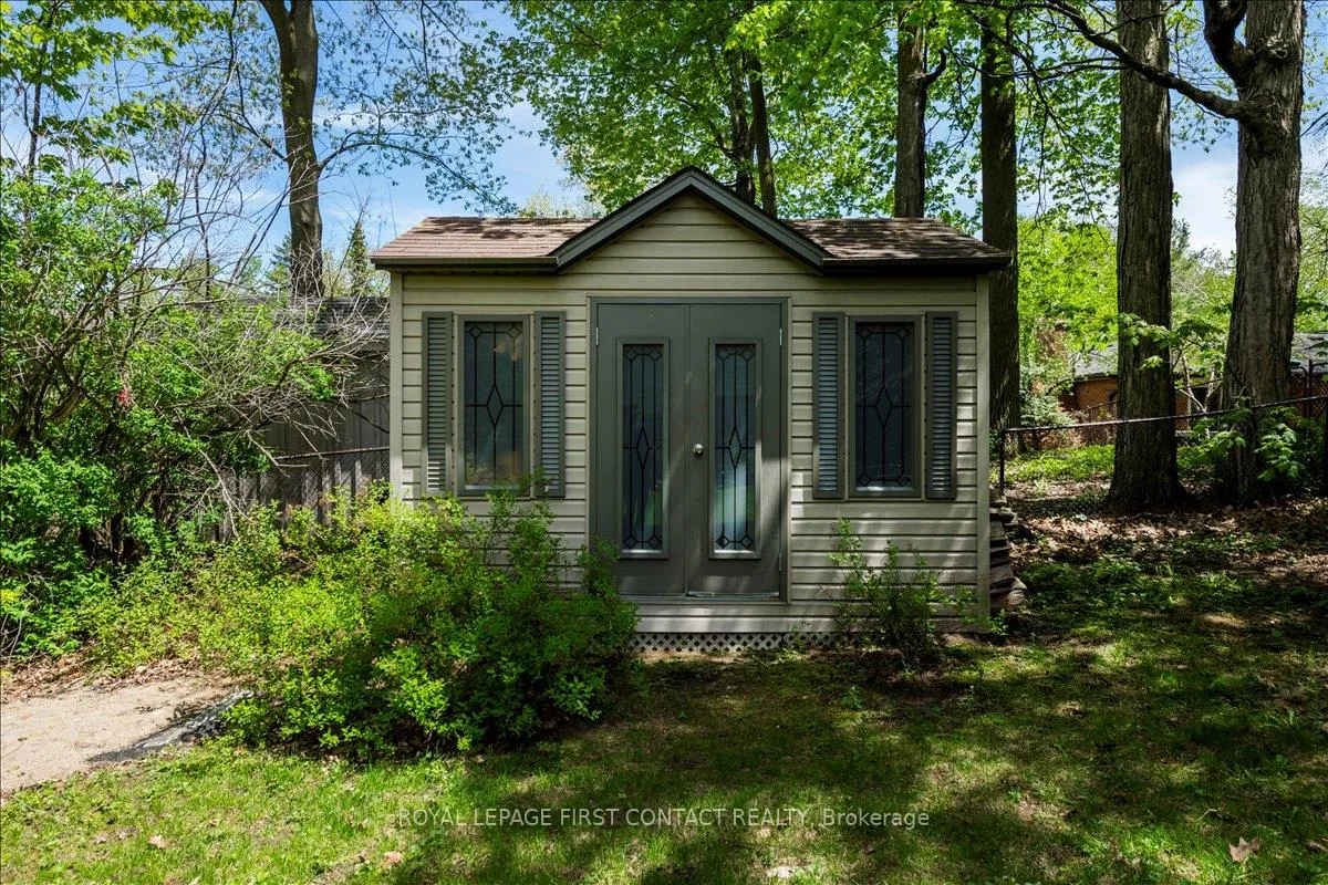 Photo 39 of 11 Forestwood Lane, Barrie, South Shore — HOMEH