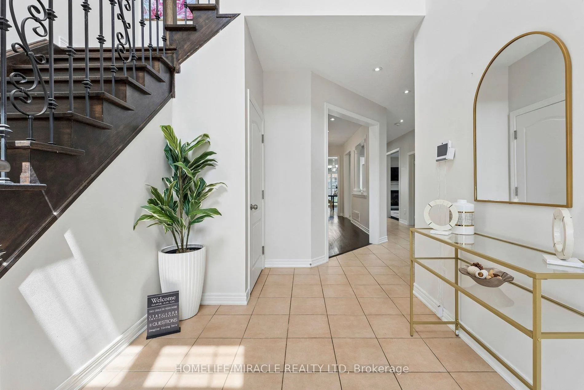 Photo 6 of 58 Dovehaven Crescent, Brampton, Bram East — HOMEH