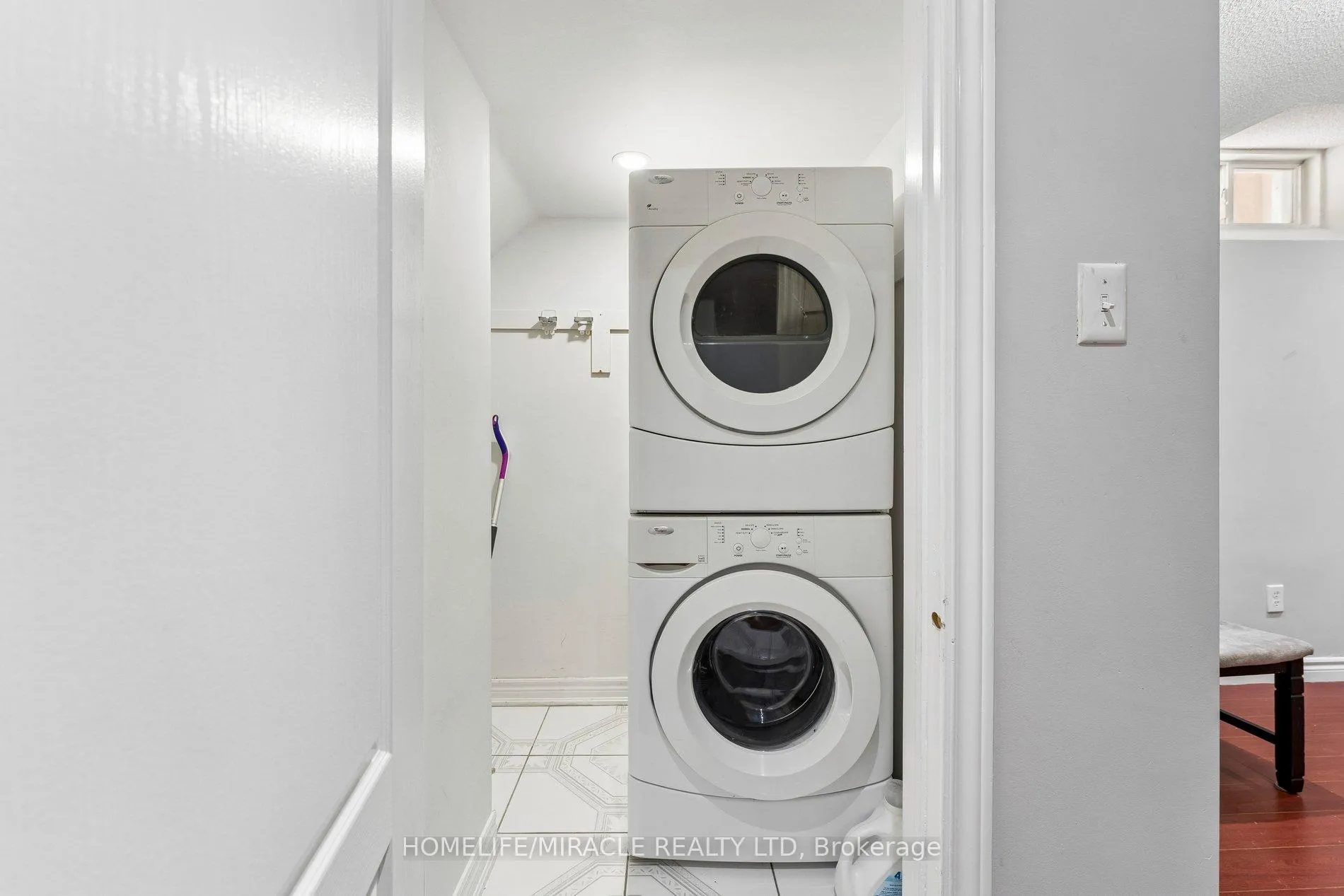 Photo 46 of 58 Dovehaven Crescent, Brampton, Bram East — HOMEH