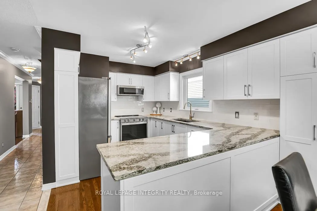 Photo 8 of 97 Grenadier Way, Ottawa, Barrhaven - Longfields — HOMEH