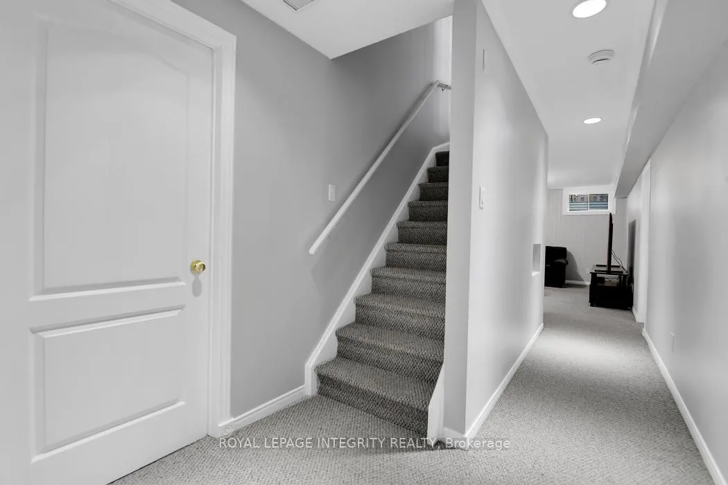 Photo 24 of 97 Grenadier Way, Ottawa, Barrhaven - Longfields — HOMEH