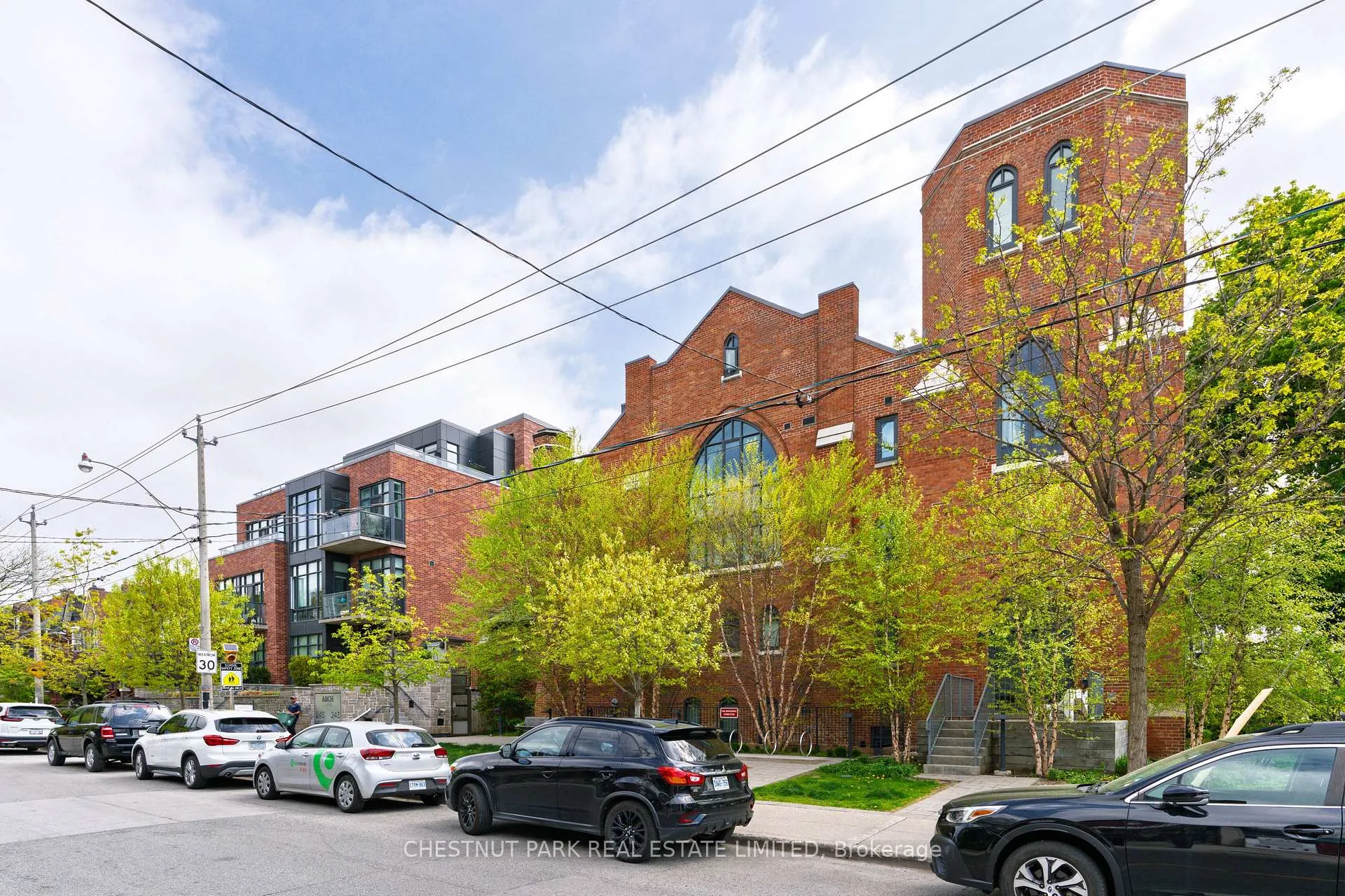 Photo 2 of Unit PH401, 245 Perth Avenue, Toronto, Dovercourt-Wallace Emerson-Junction — HOMEH