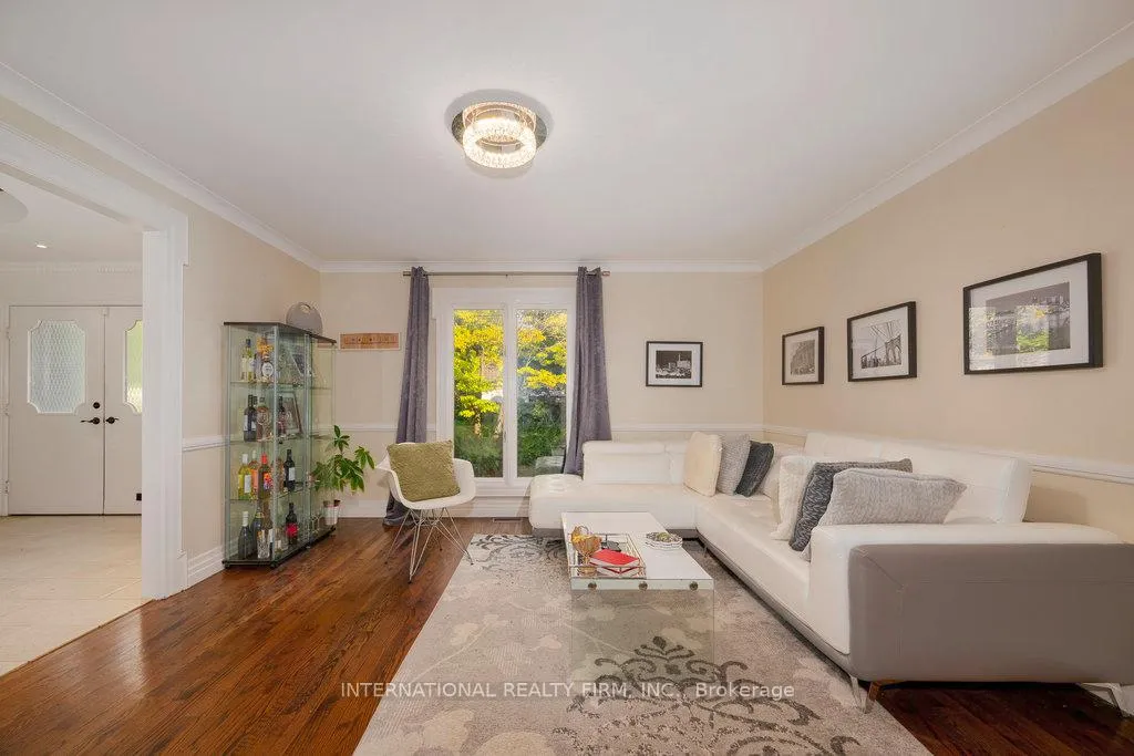 Photo 6 of 122 Willingdon Road, Ottawa, Rockcliffe — HOMEH