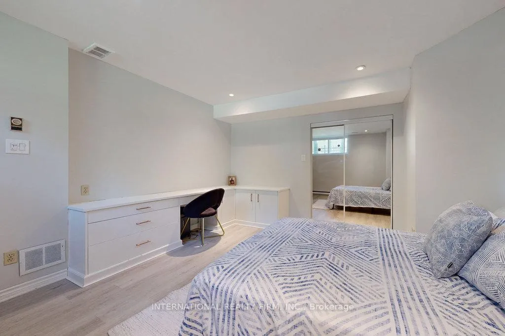 Photo 37 of 122 Willingdon Road, Ottawa, Rockcliffe — HOMEH