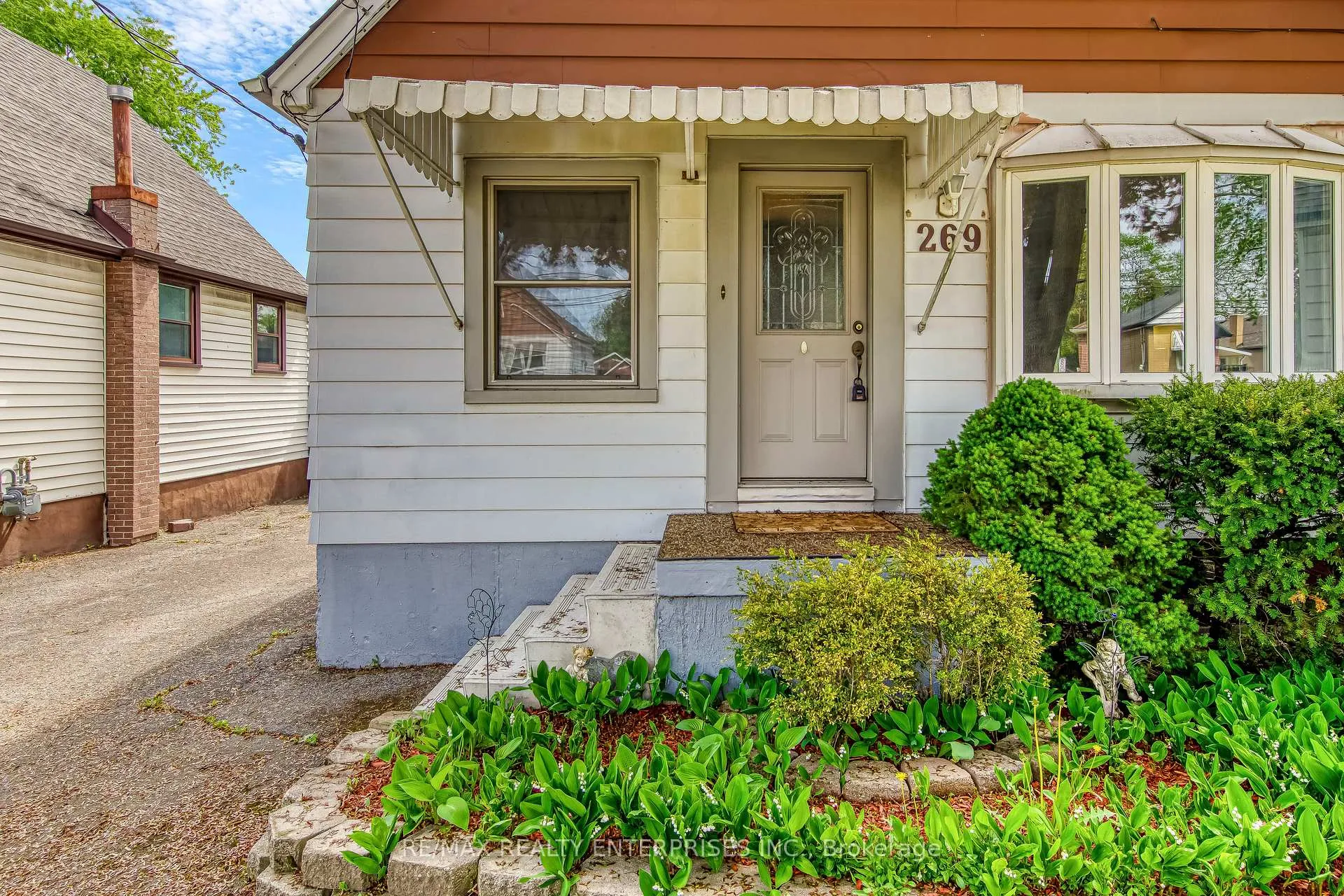 Photo 3 of 269 East 26th Street, Hamilton, Eastmount — HOMEH