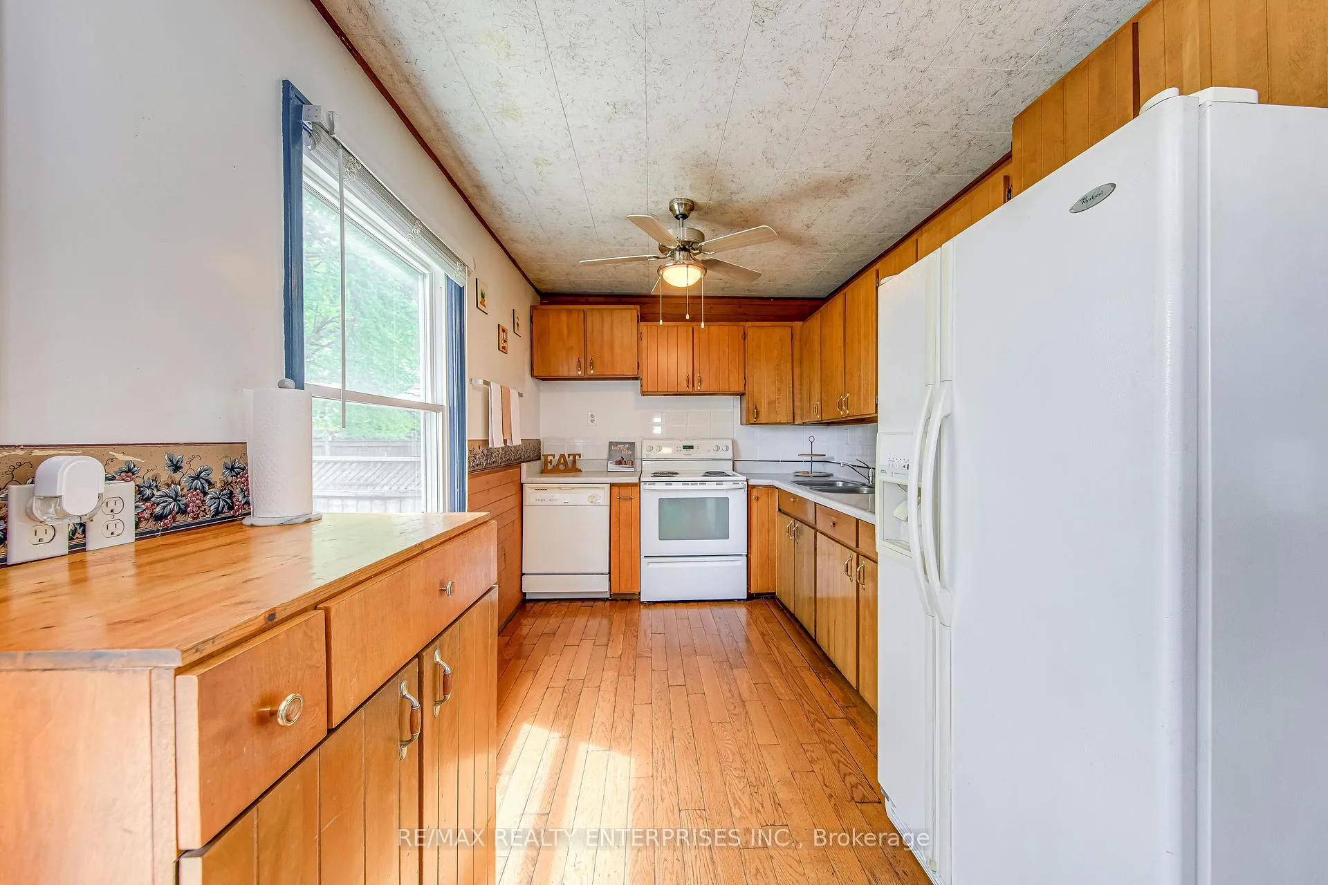 Photo 13 of 269 East 26th Street, Hamilton, Eastmount — HOMEH
