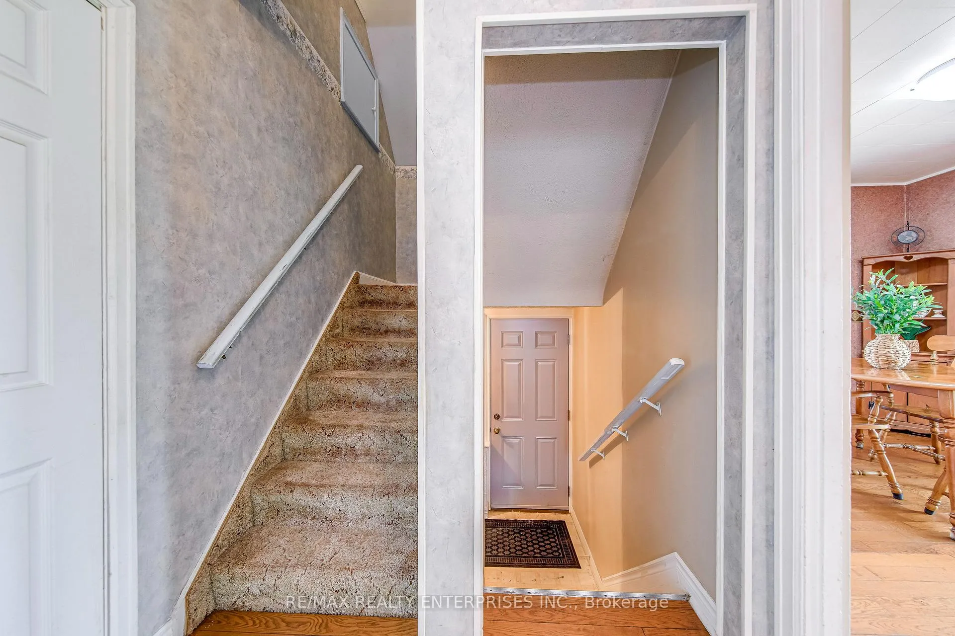 Photo 20 of 269 East 26th Street, Hamilton, Eastmount — HOMEH