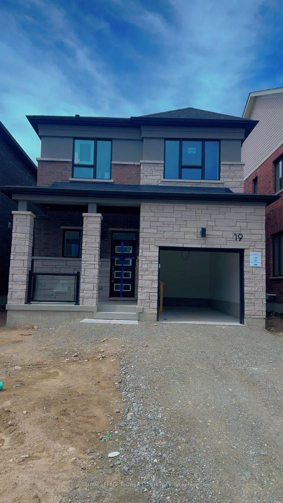 Front of 16 Foxley Heights