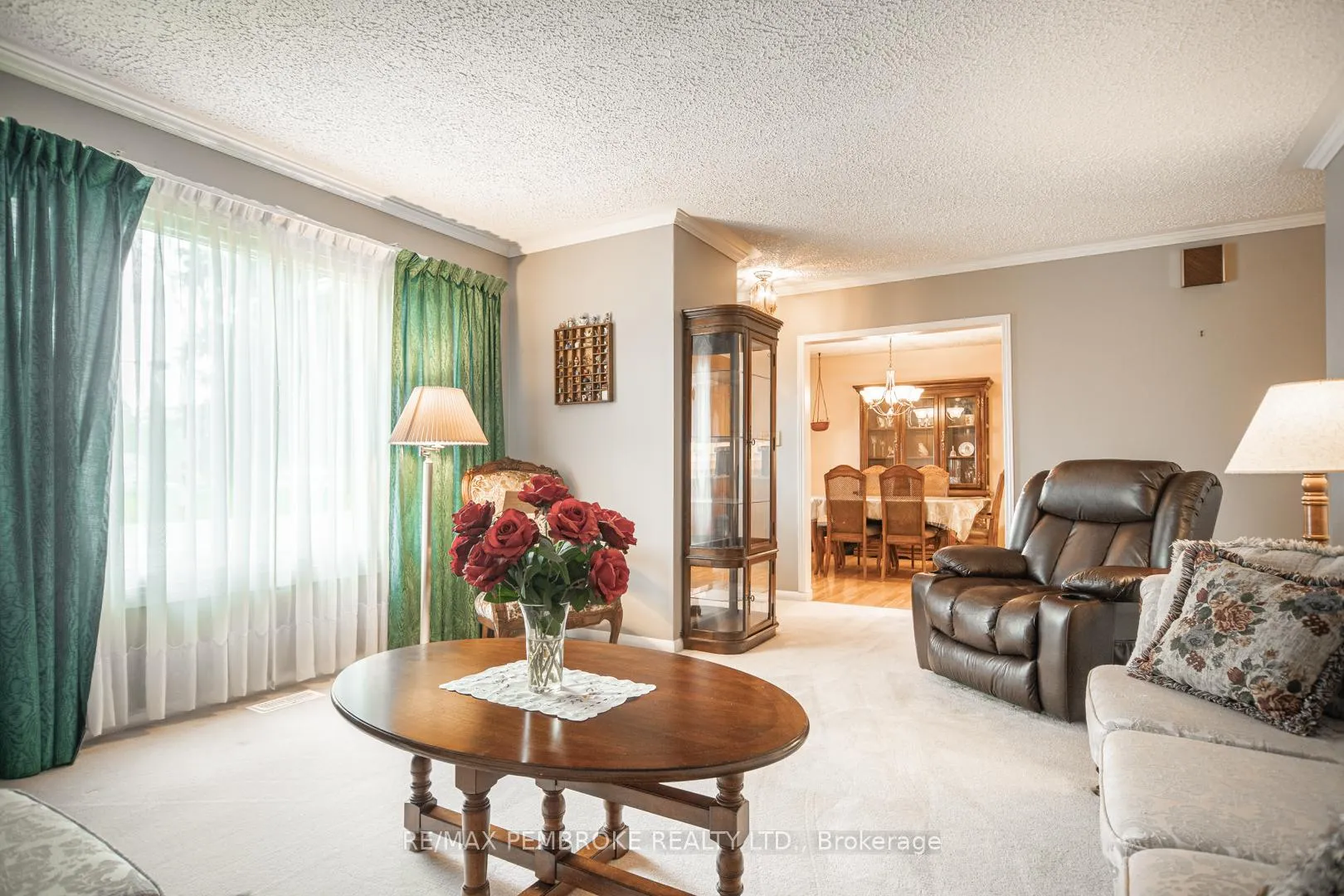 Photo 9 of 784 Mackay Street, Pembroke — HOMEH