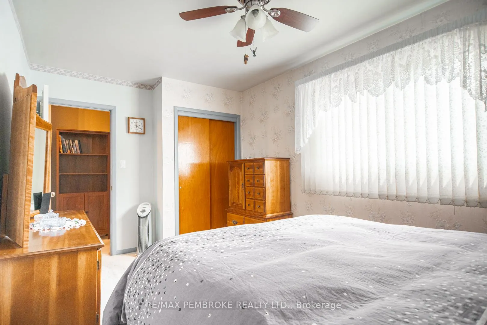 Photo 15 of 784 Mackay Street, Pembroke — HOMEH