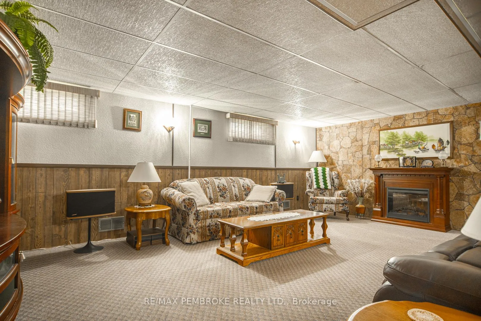 Photo 18 of 784 Mackay Street, Pembroke — HOMEH