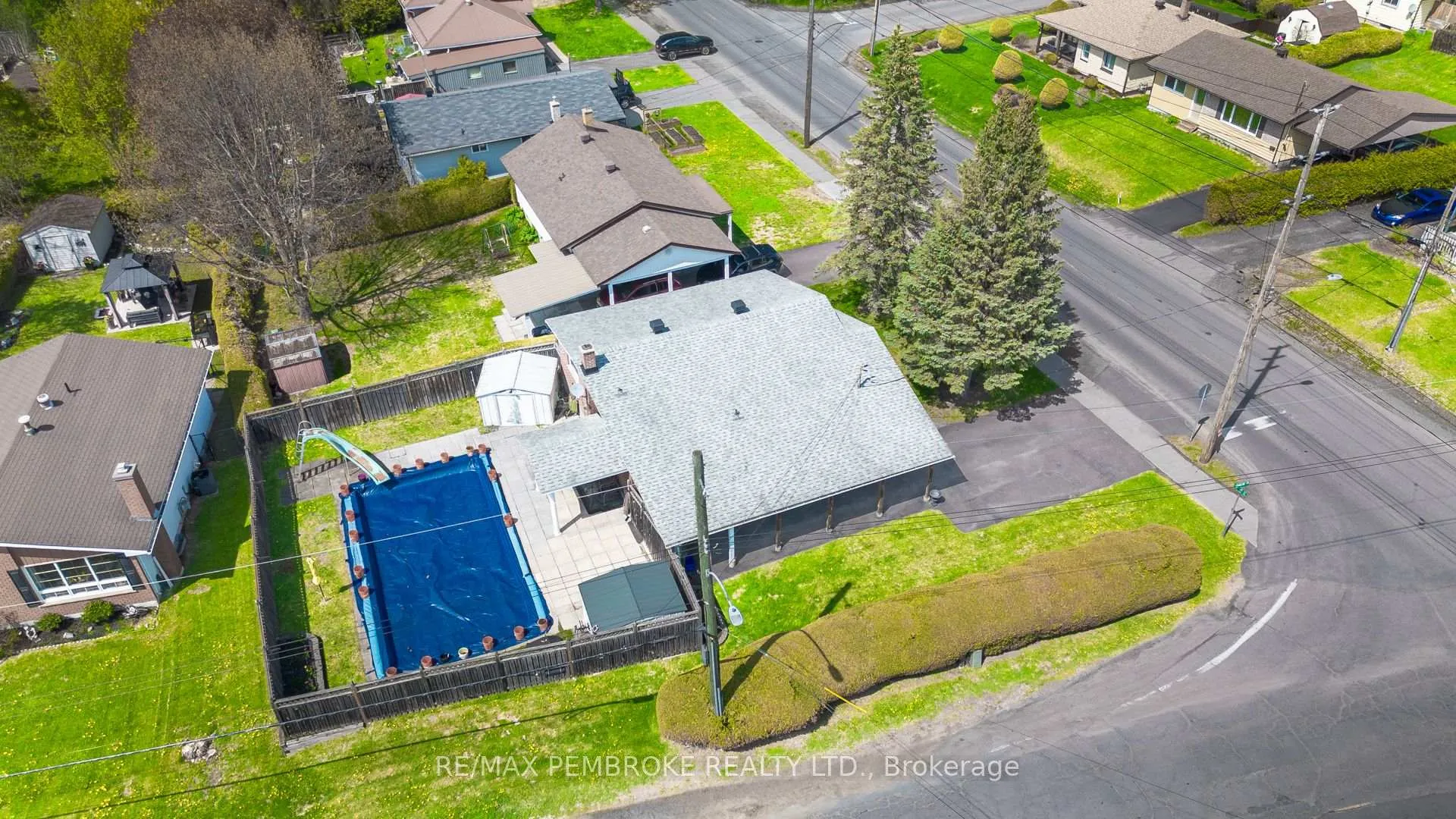 Photo 30 of 784 Mackay Street, Pembroke — HOMEH