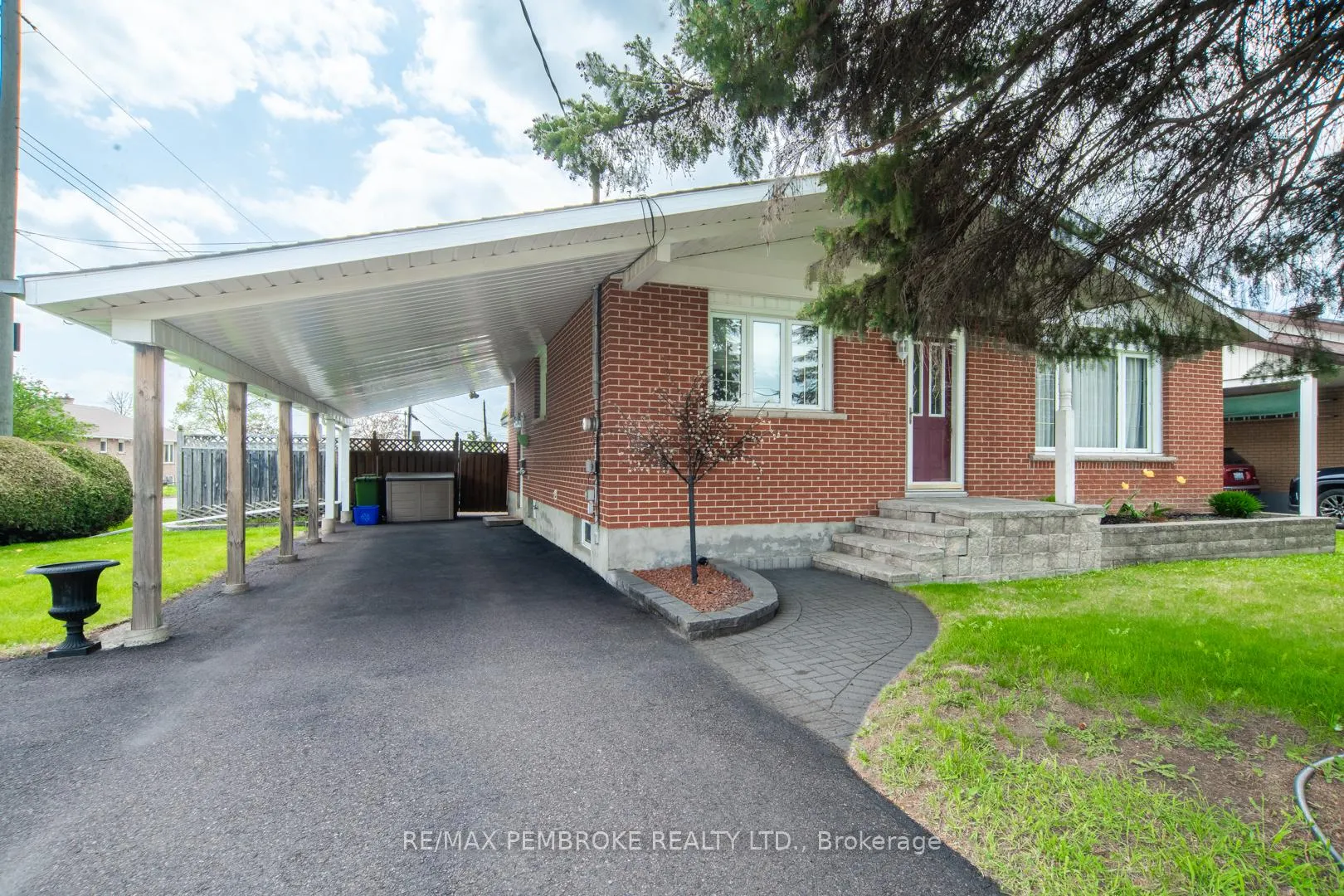 Photo 39 of 784 Mackay Street, Pembroke — HOMEH